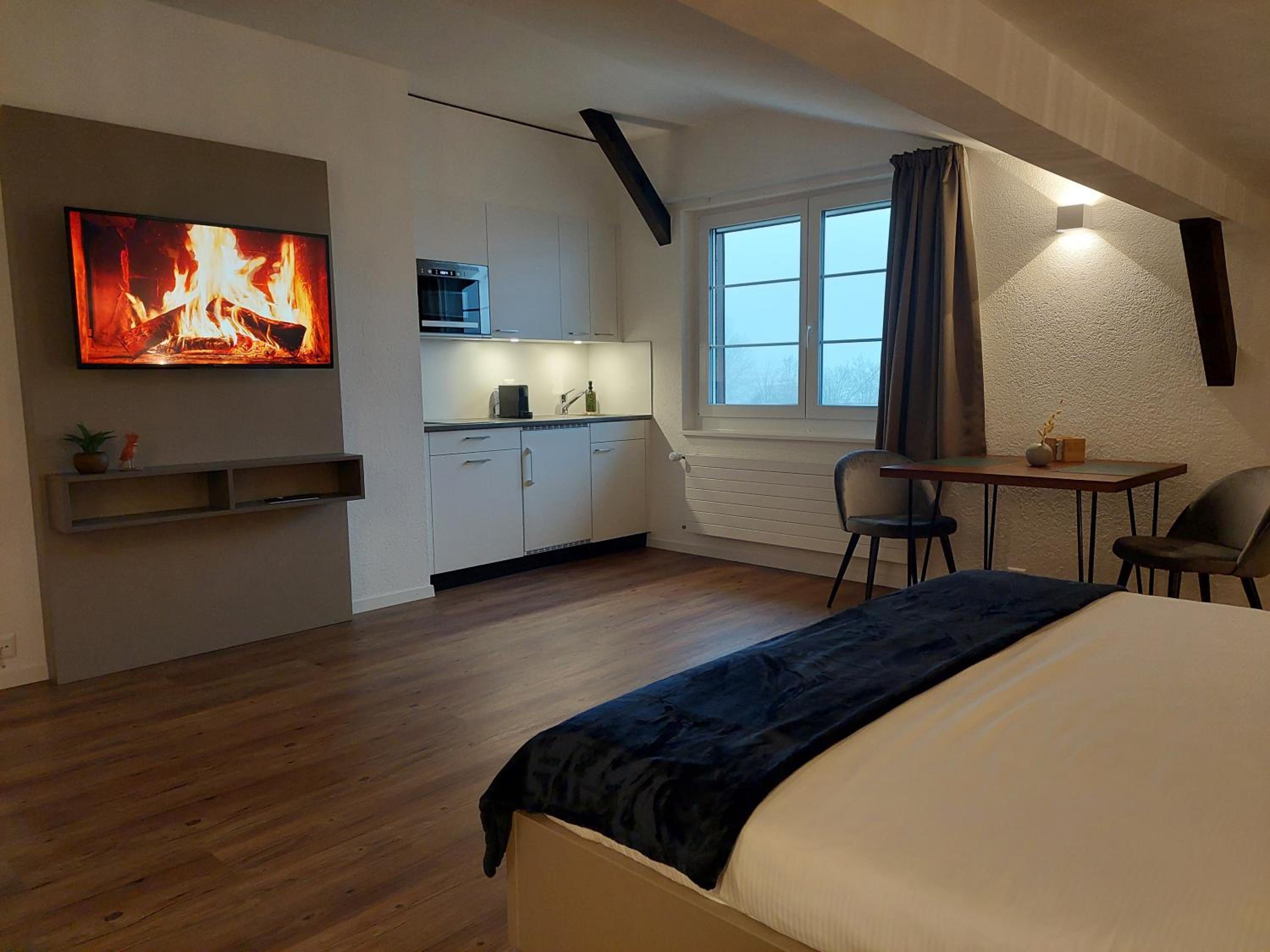 Deluxe Double Room photo 3