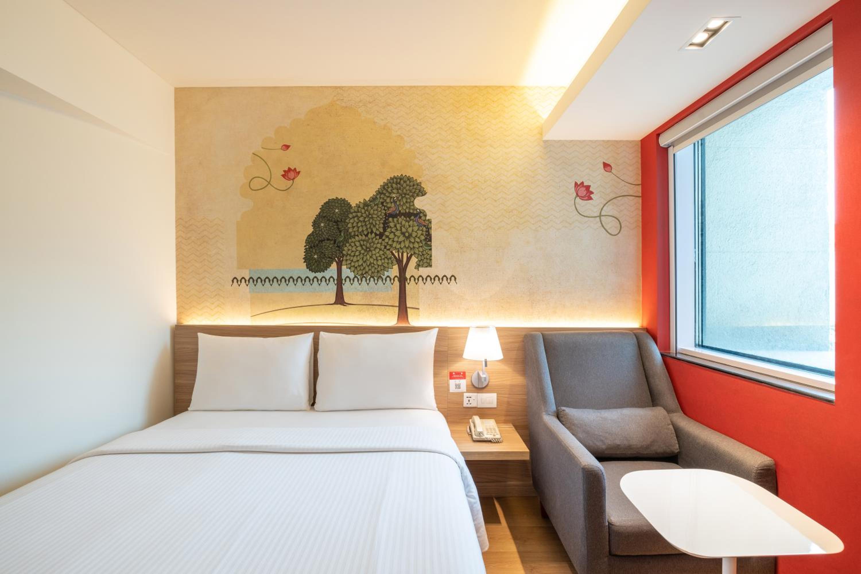 Standard Twin Room - Photo 11