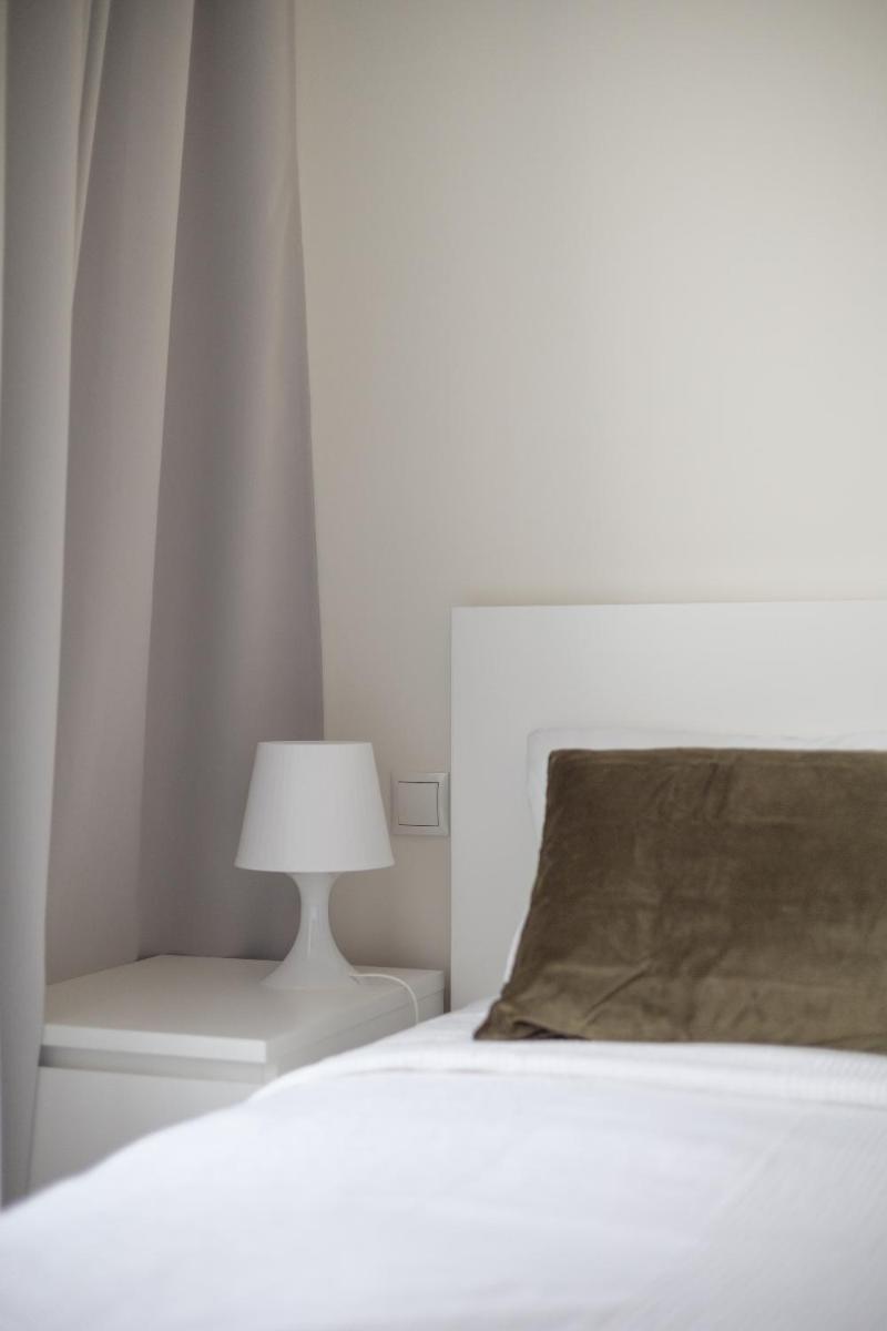 One-Bedroom Apartment with Parking - Photo 20