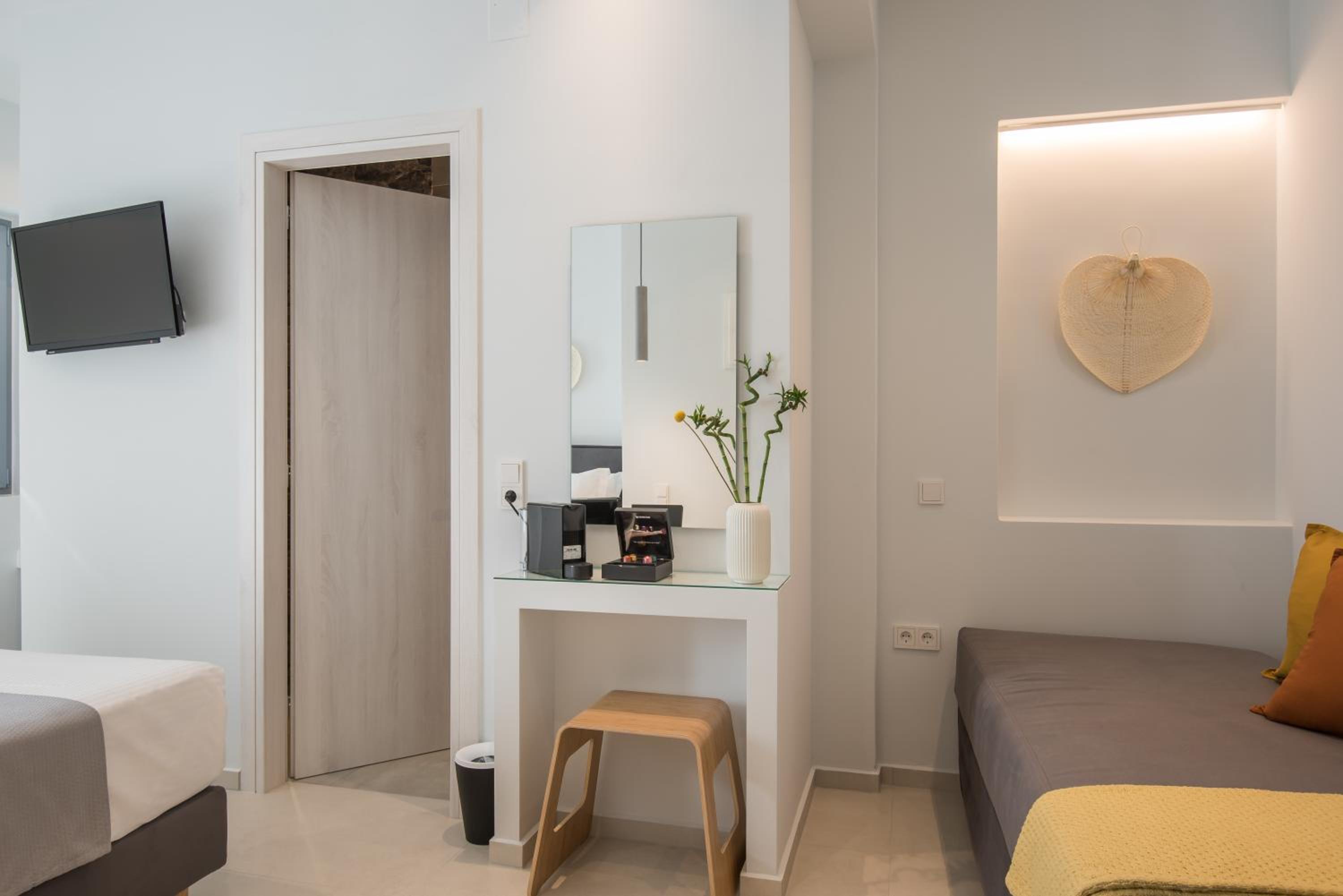 Superior Triple Room - Photo 5
