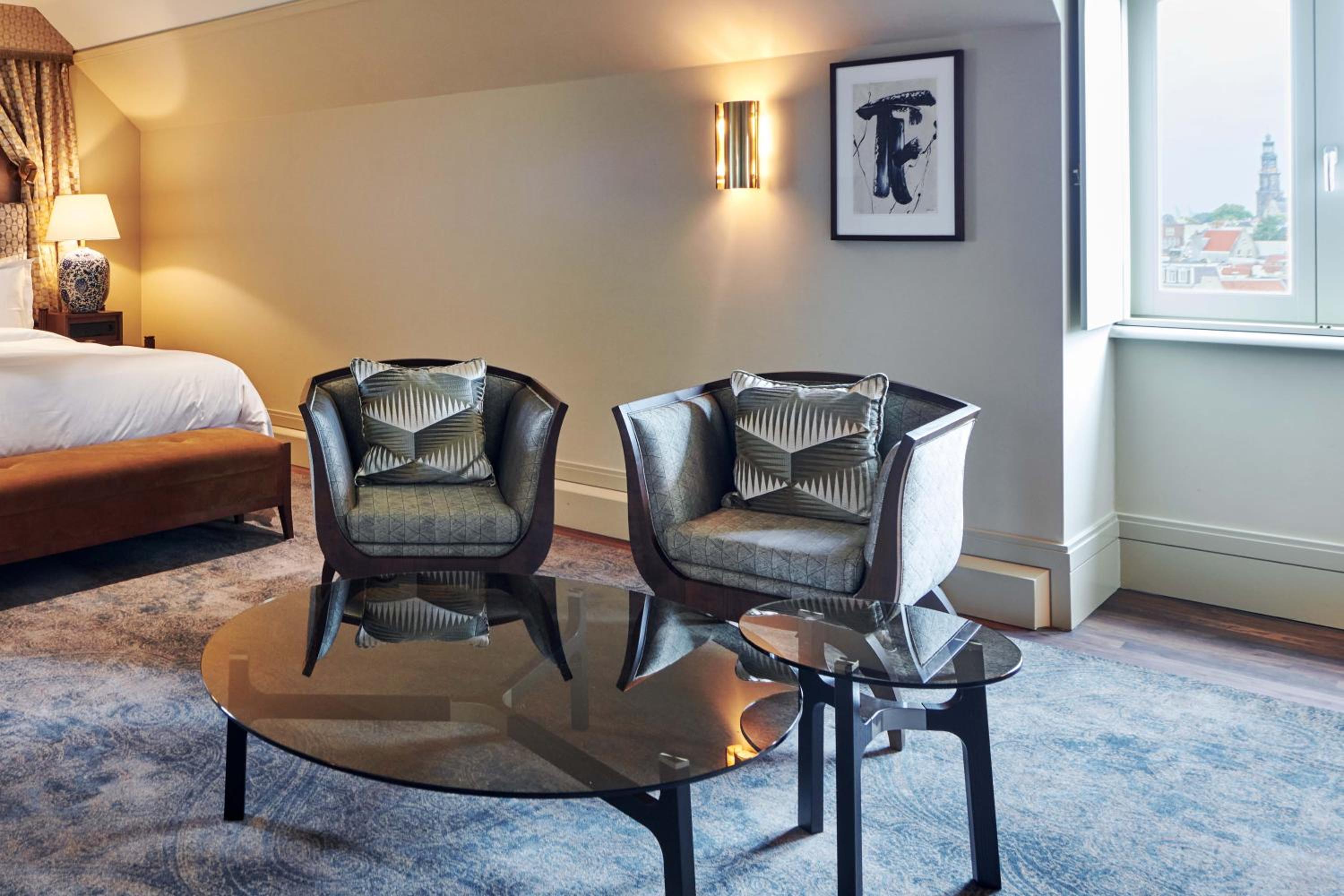Junior Suite Twin Beds