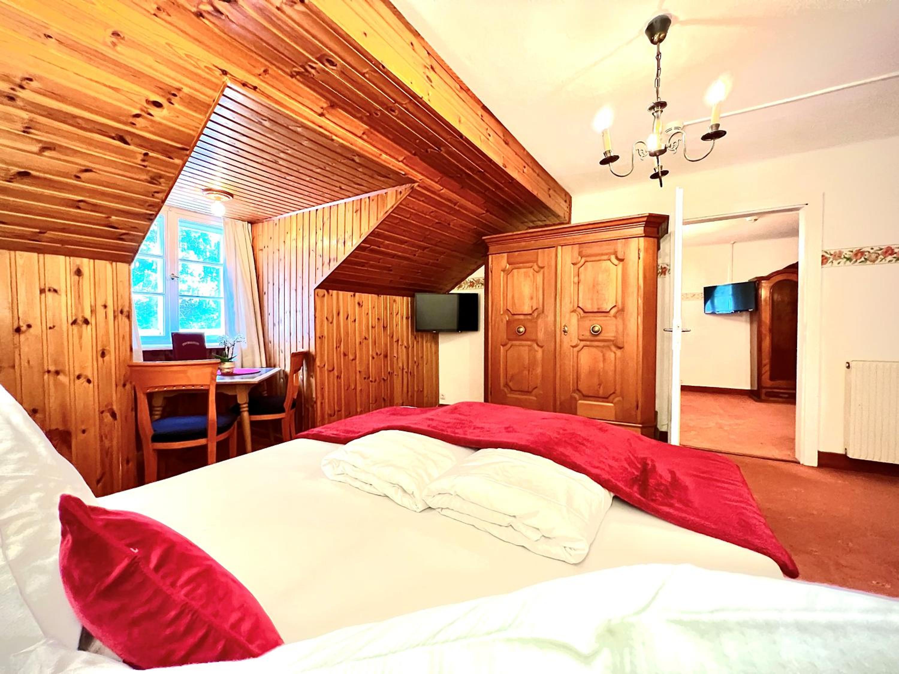 Quadruple Room - Photo 6