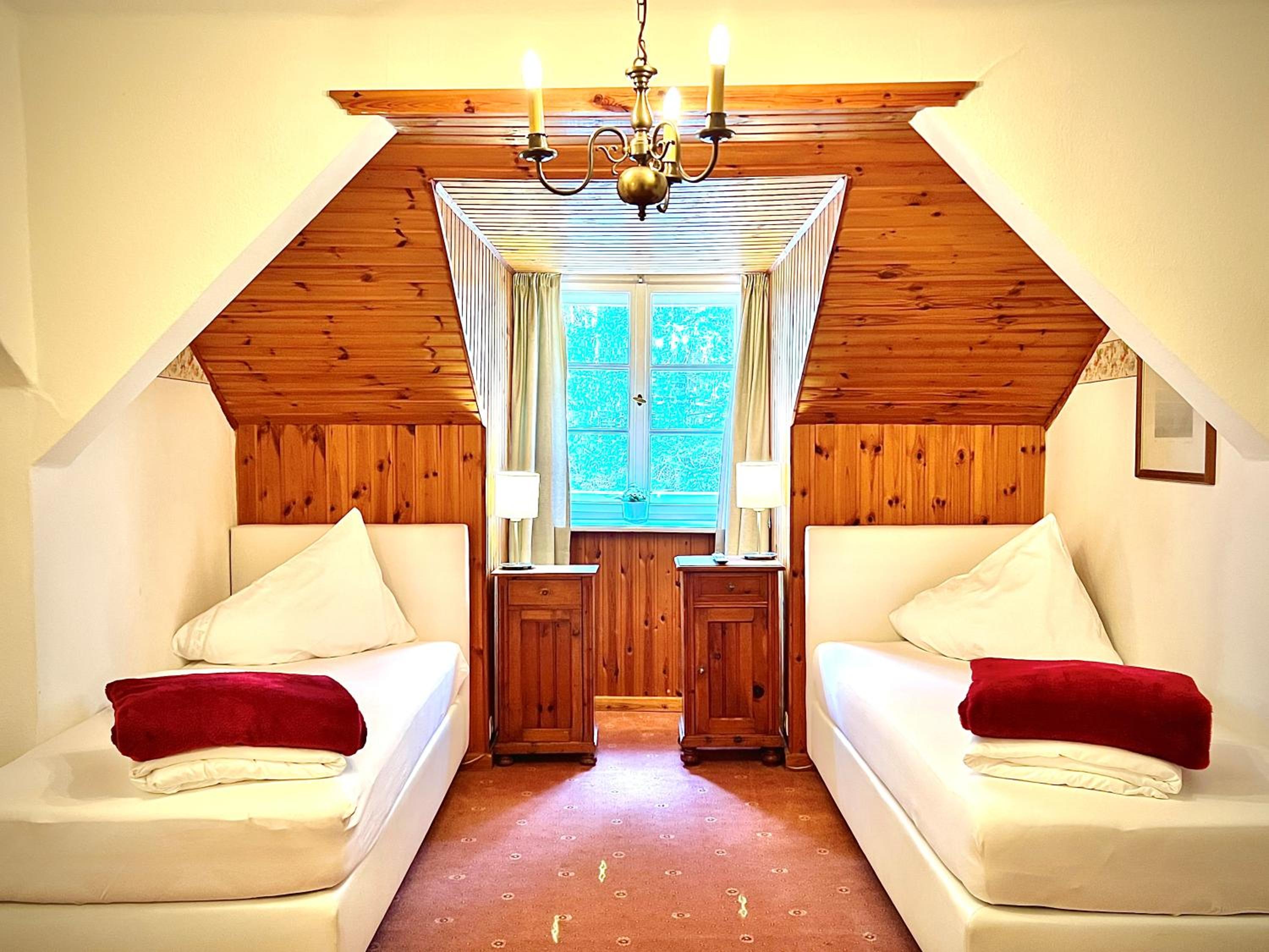 Quadruple Room - Photo 2
