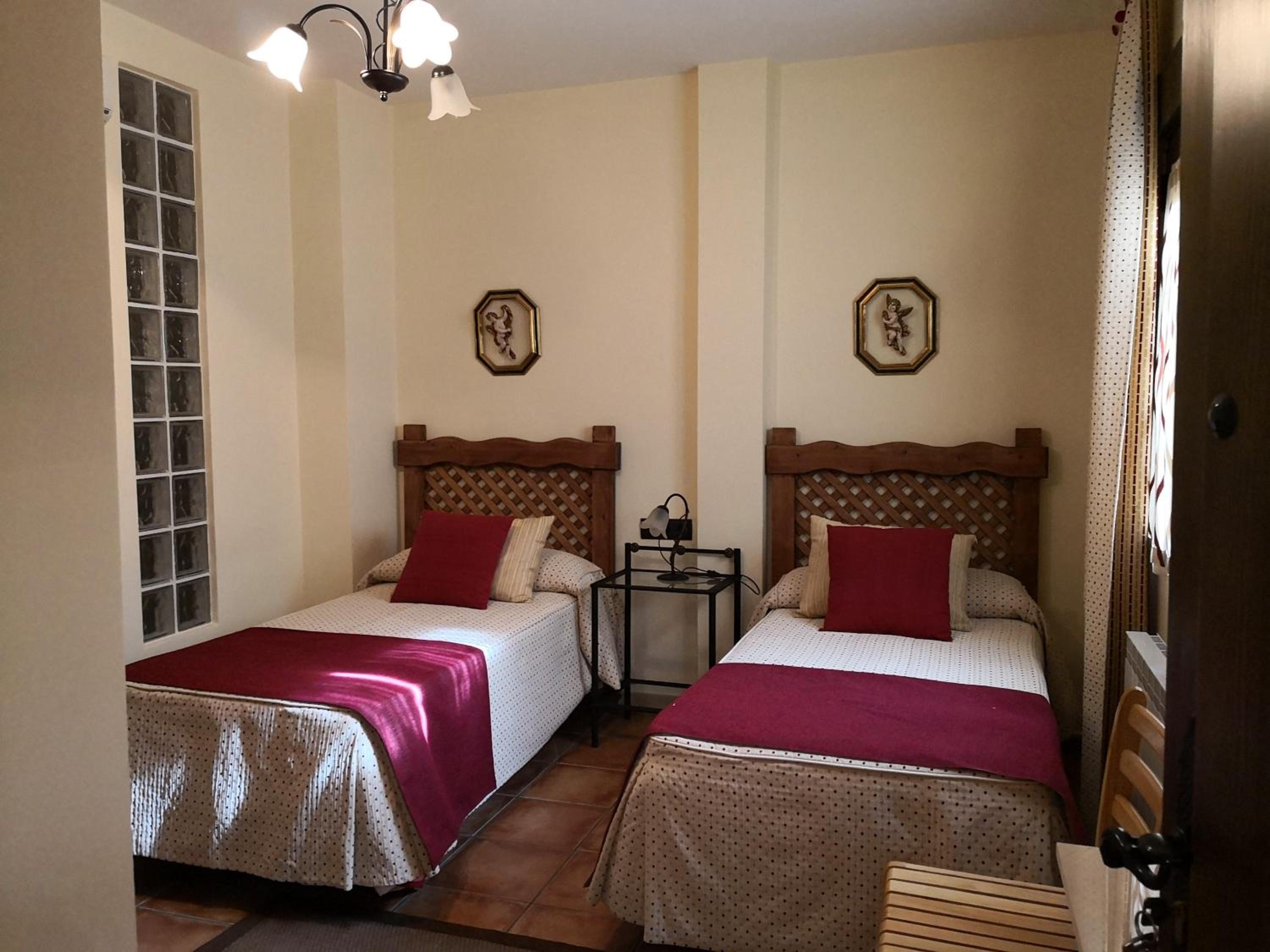 Habitación Doble o con Dos Camas con Baño Privado