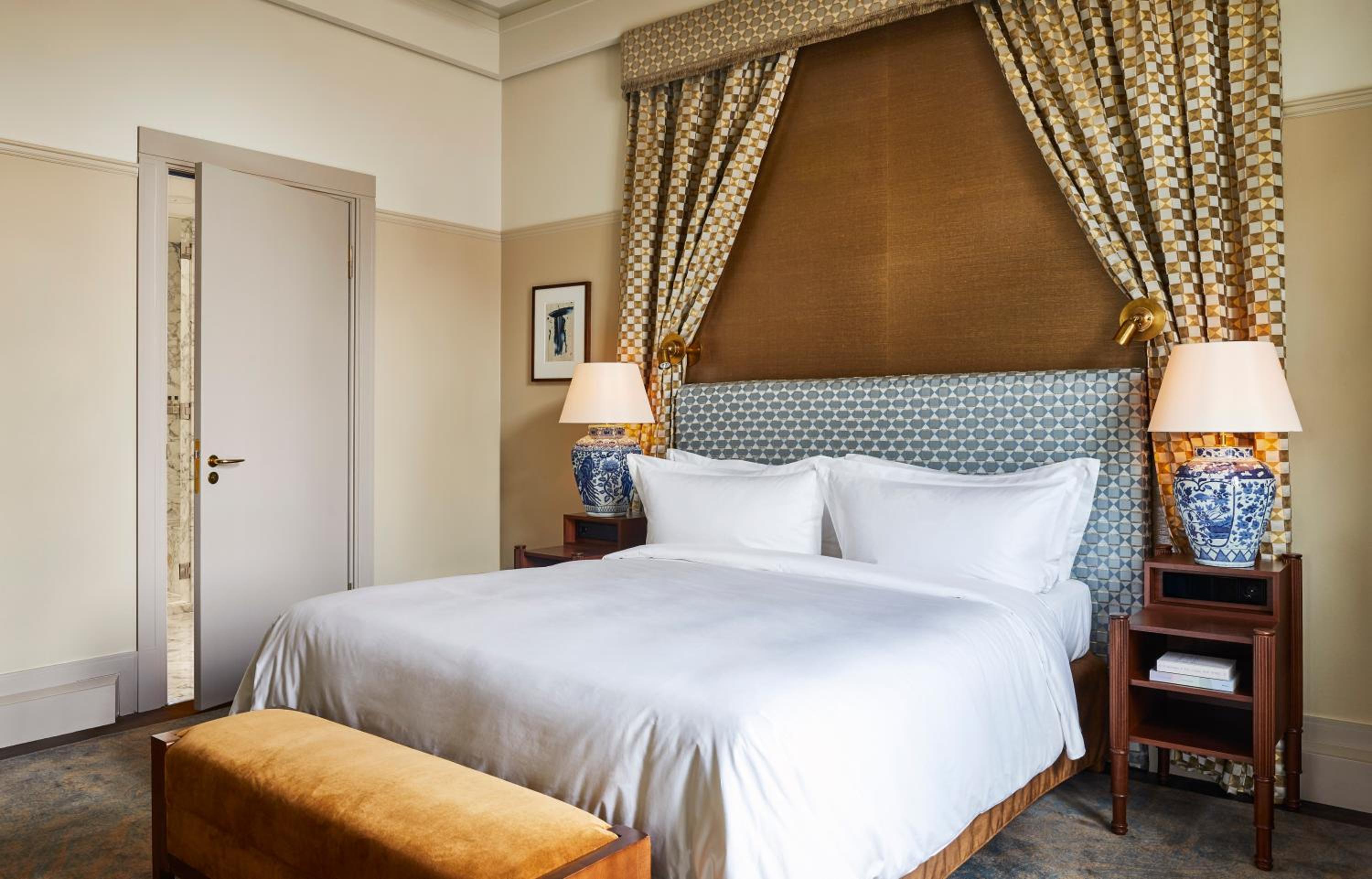 Deluxe One-Bedroom Suite with River View
