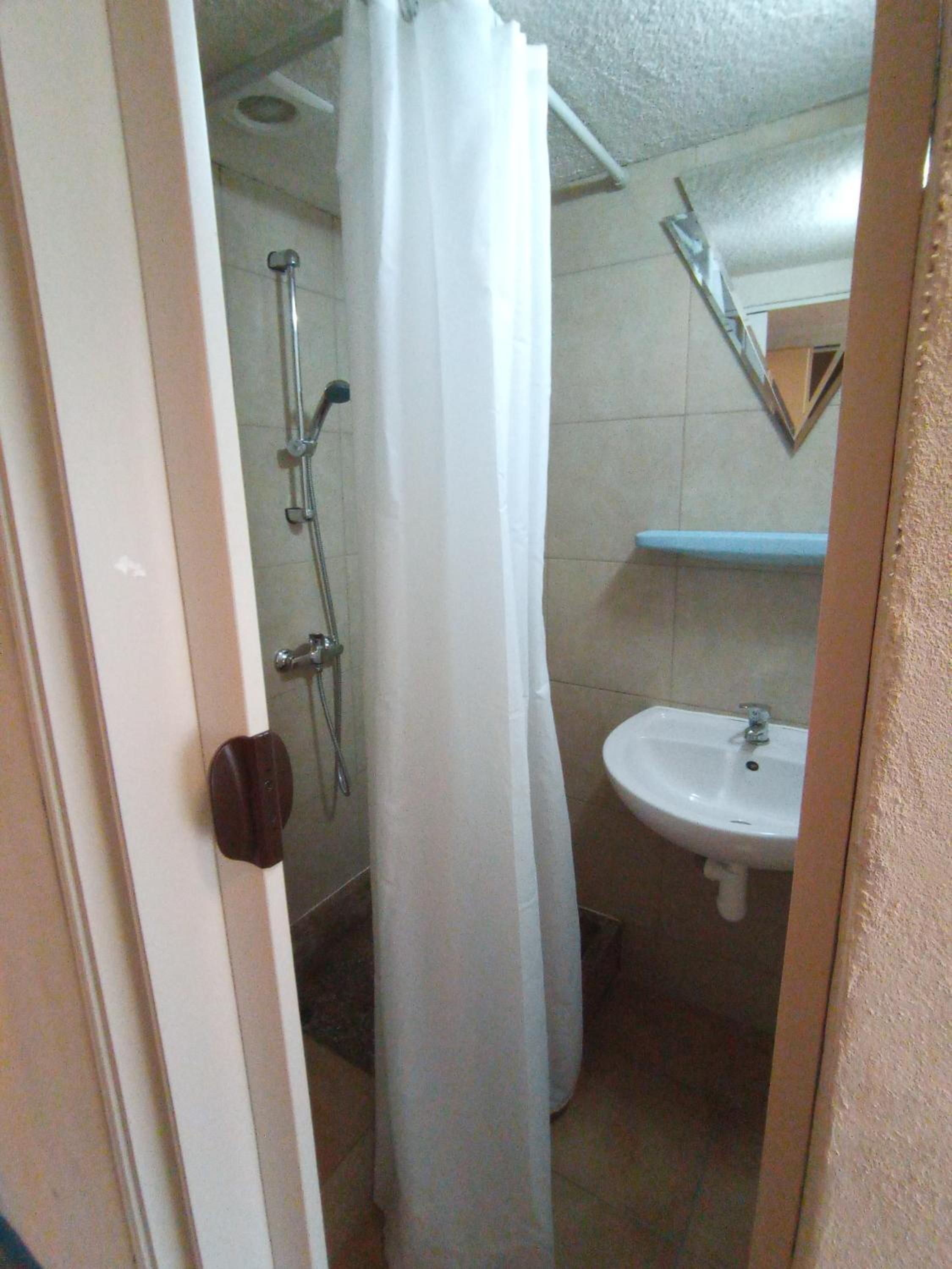 Triple Room with Private Bathroom photo 2