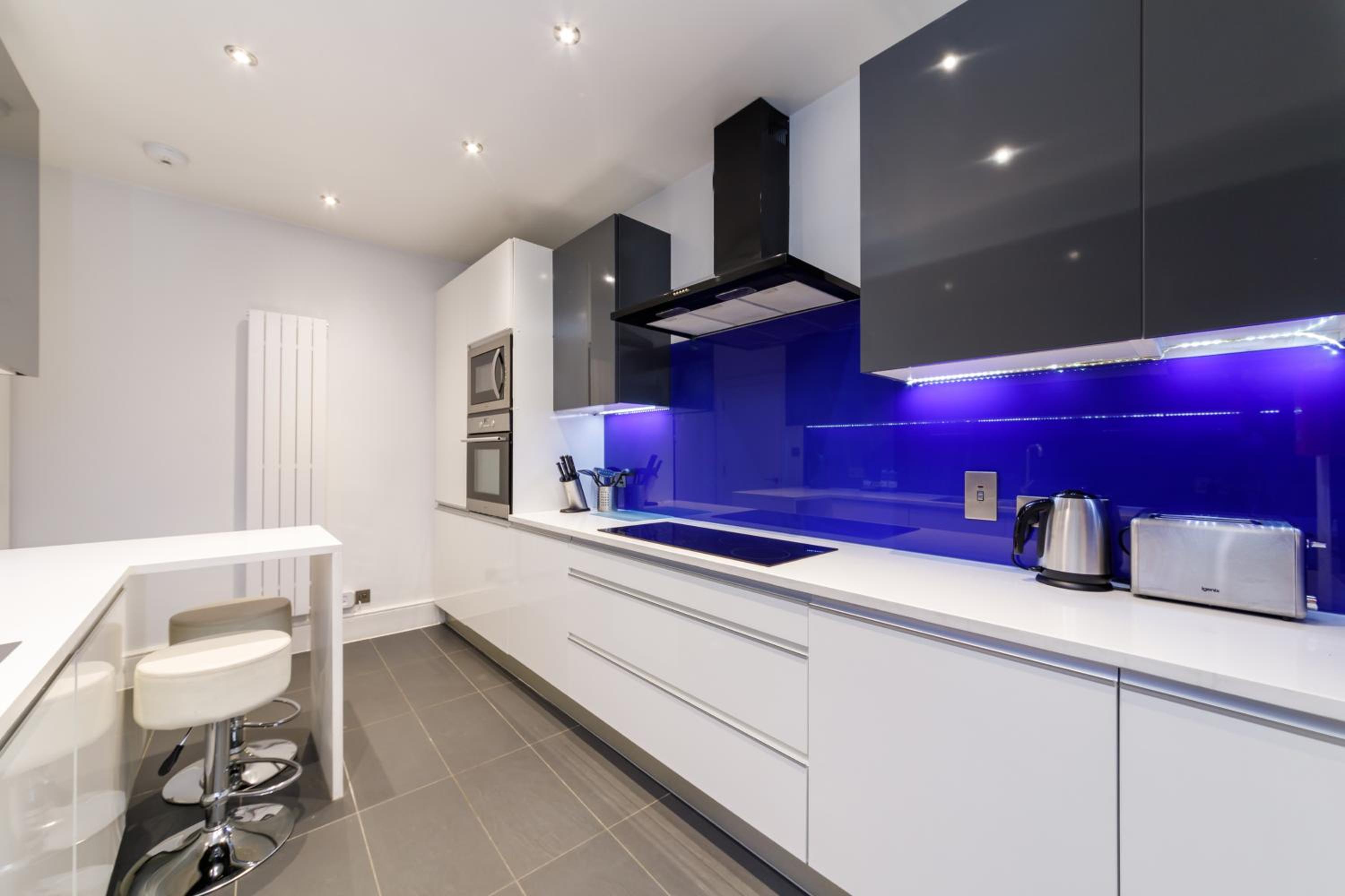 Premium One Bedroom photo 2