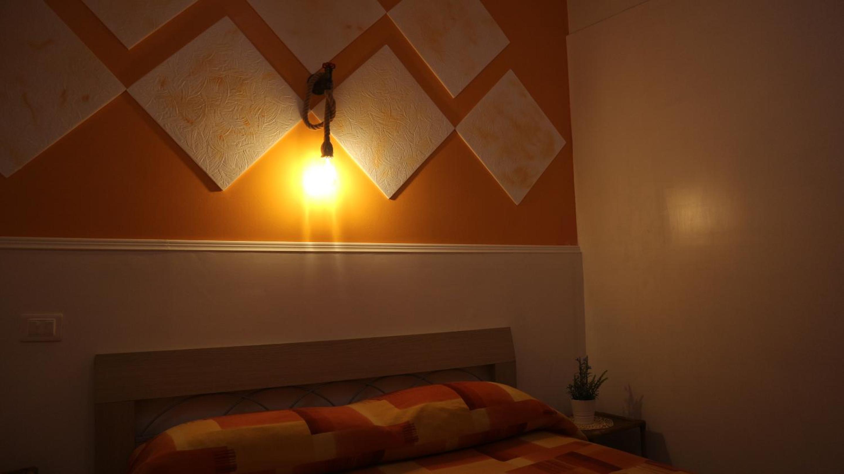 Deluxe Double Room (2 Adults + 1 Child) photo 2