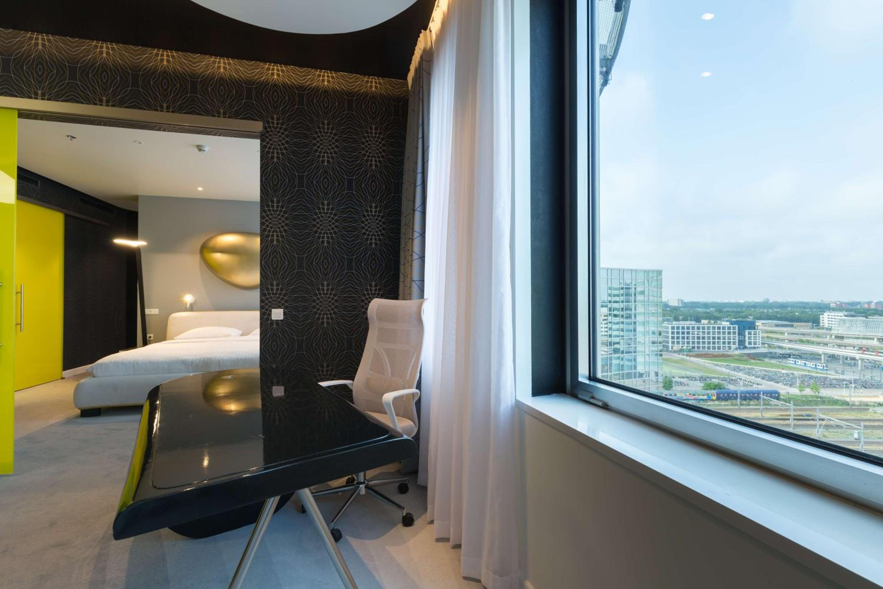 Karim Rashid Suite