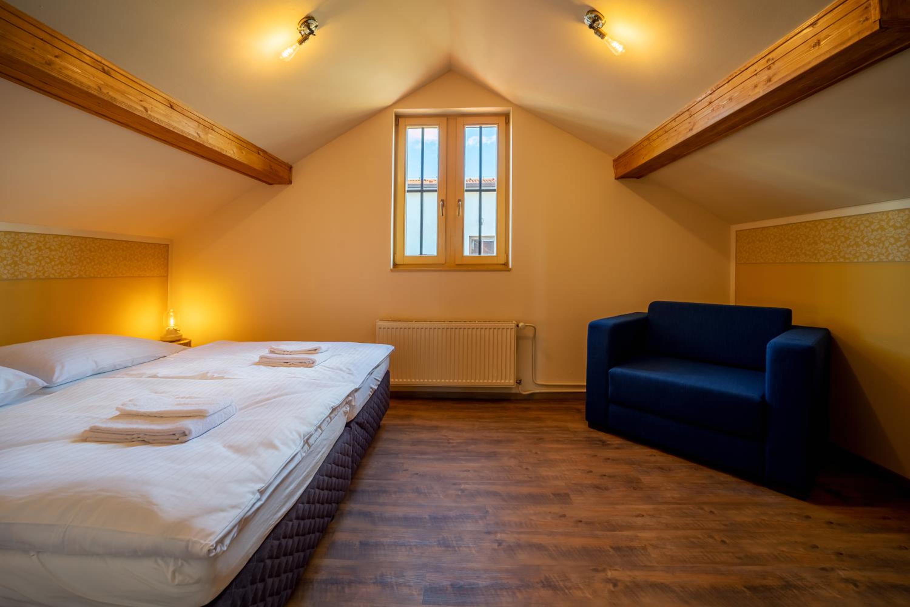 Double or Twin Room with Bathroom, photo 7