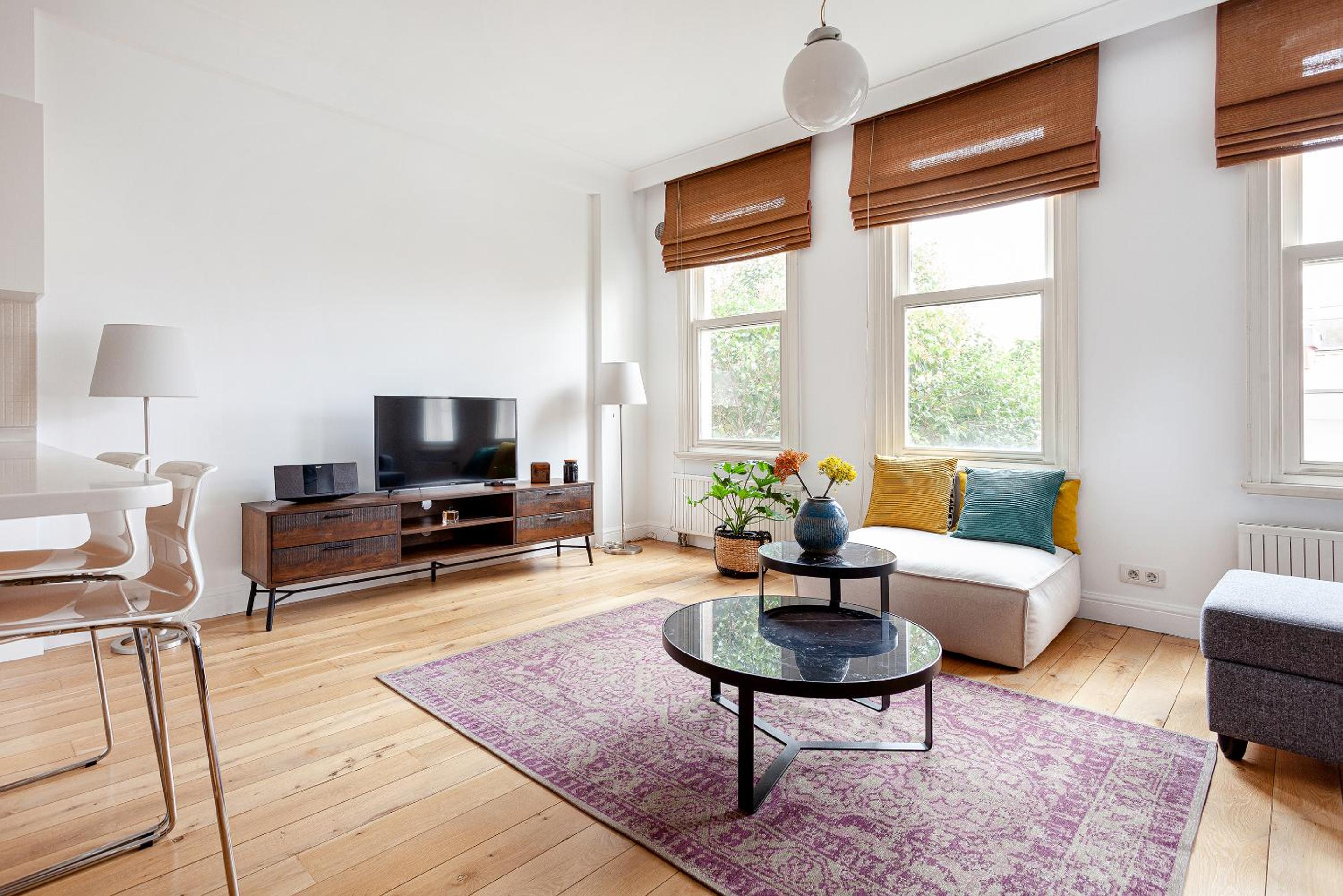 One-Bedroom Apartment with Garden View