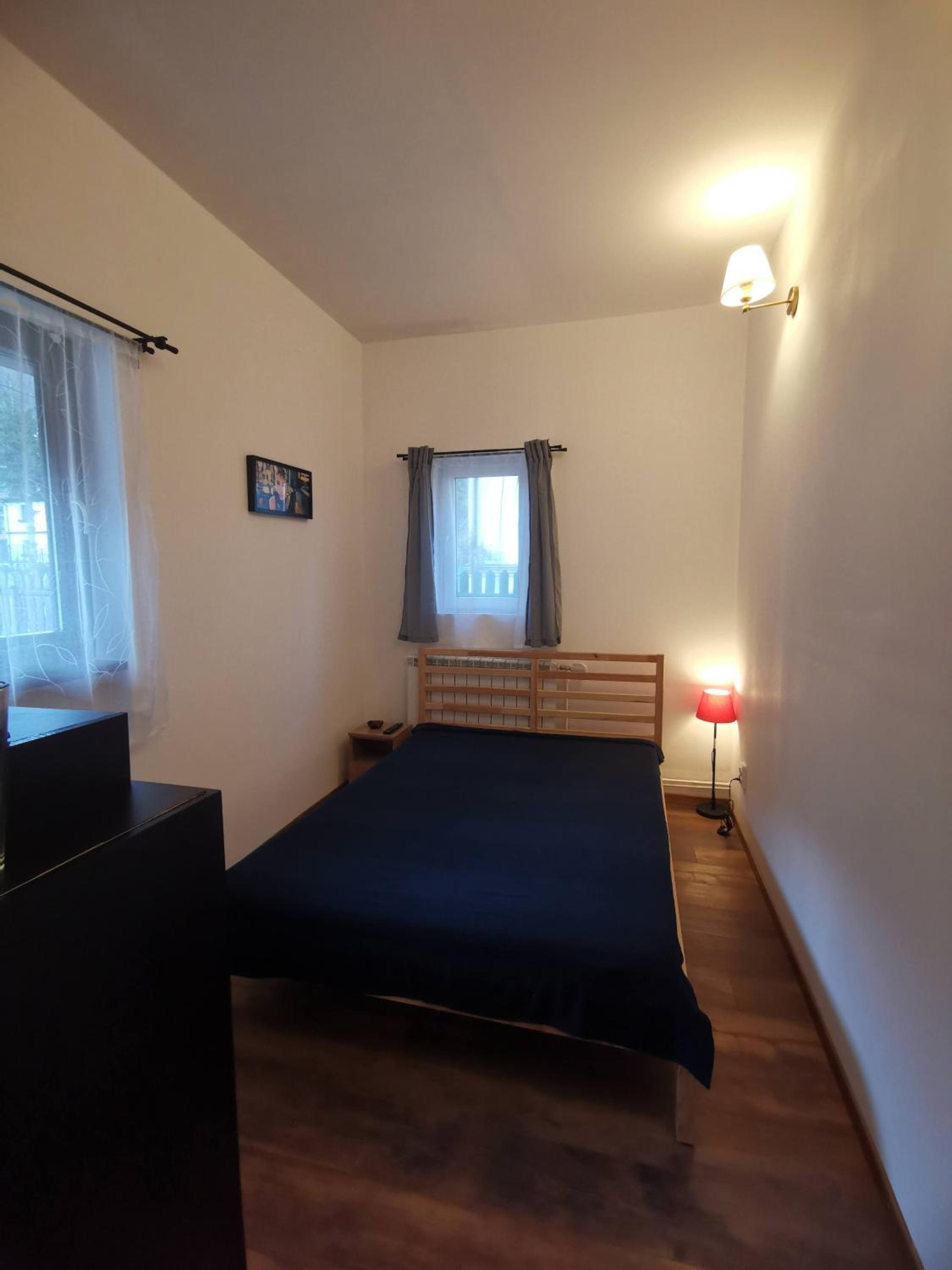Three-Bedroom House - Photo 7