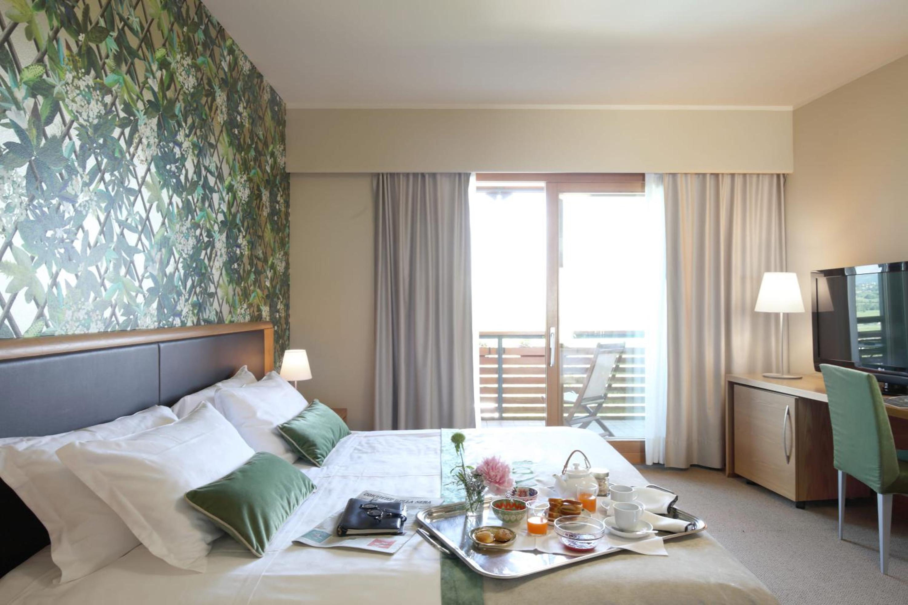 Deluxe Triple Room - Photo 1