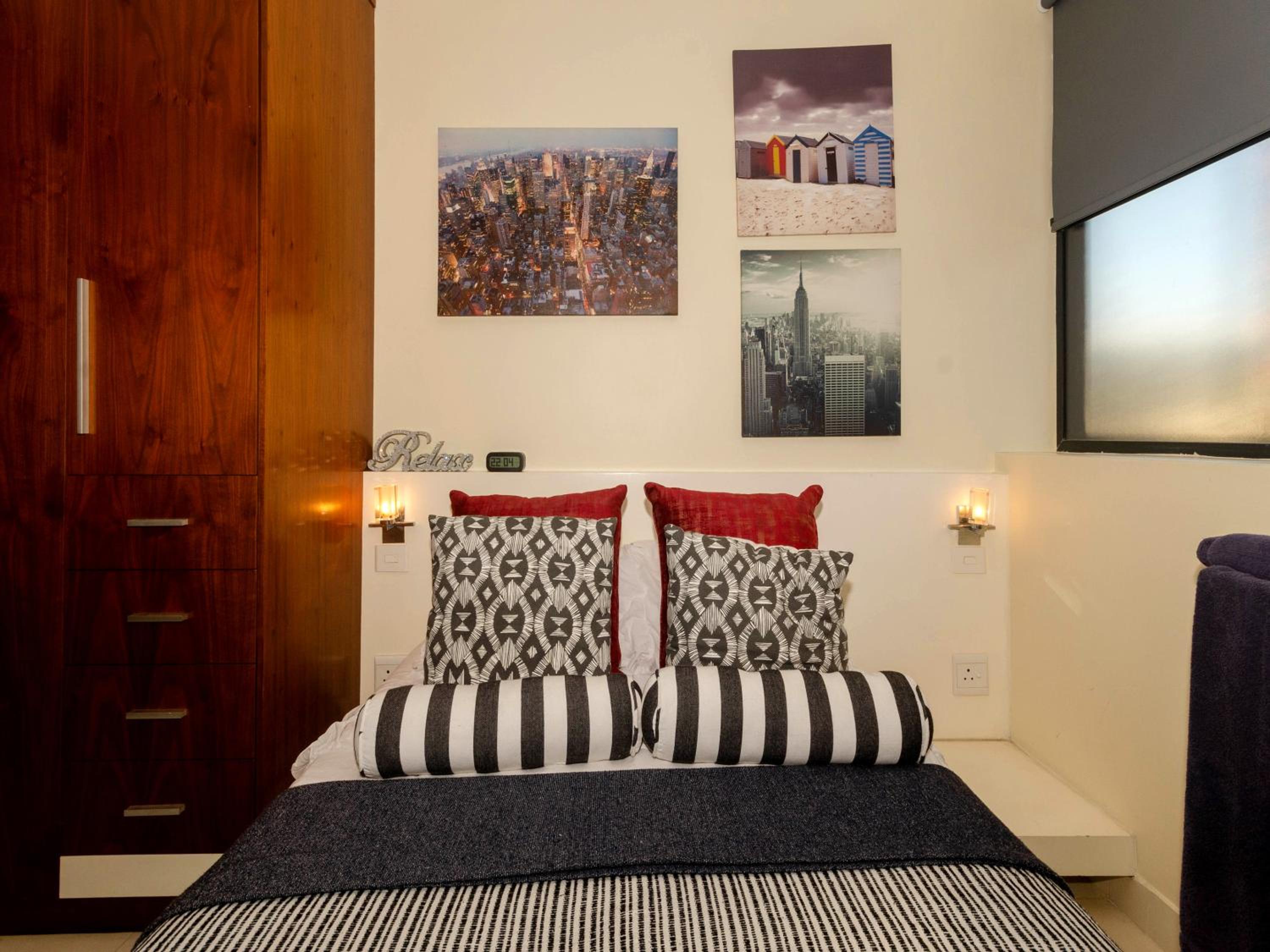 Three-Bedroom Apartment - Split Level - Photo 29