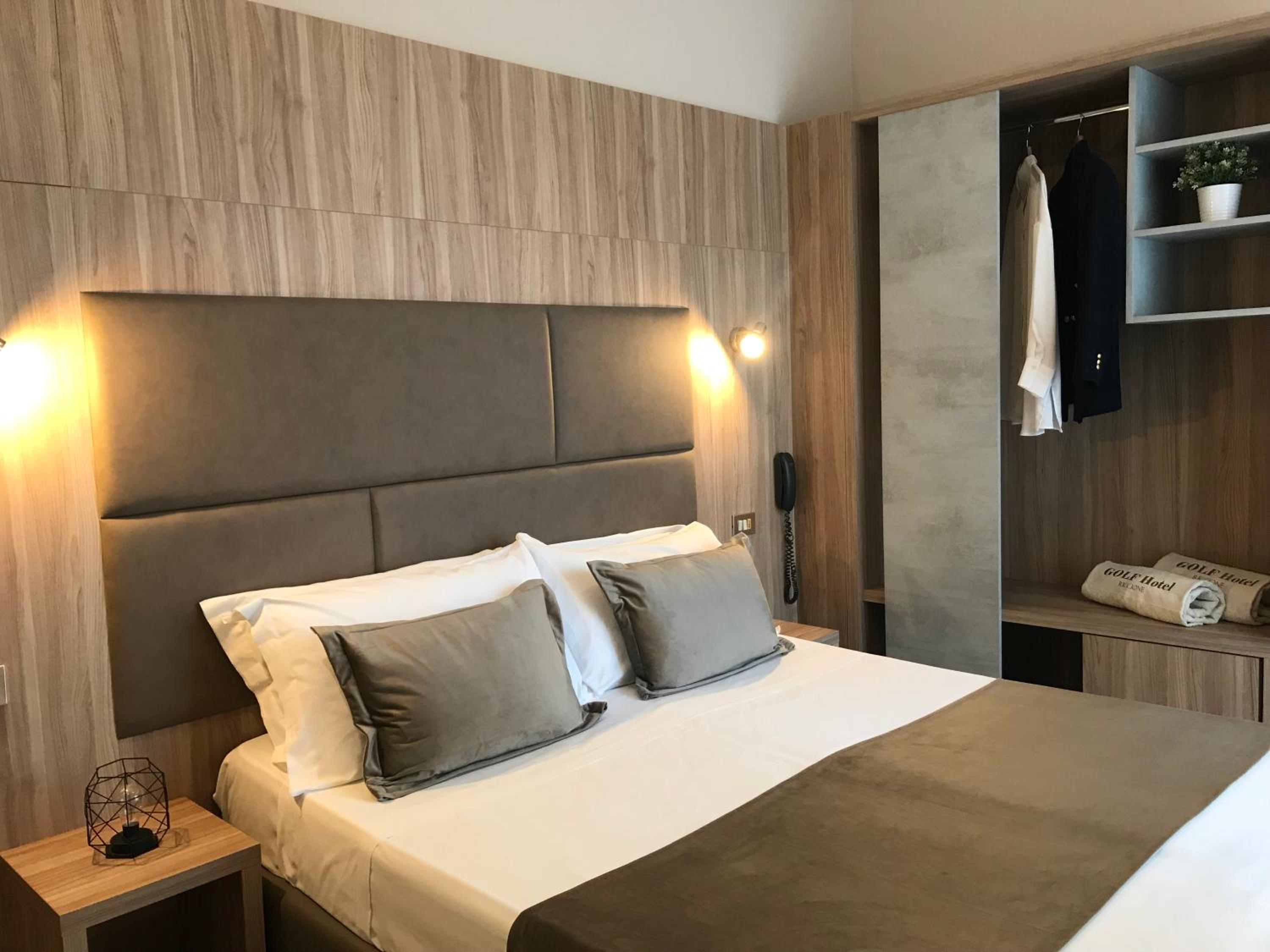 Superior Double or Twin Room - Photo 3