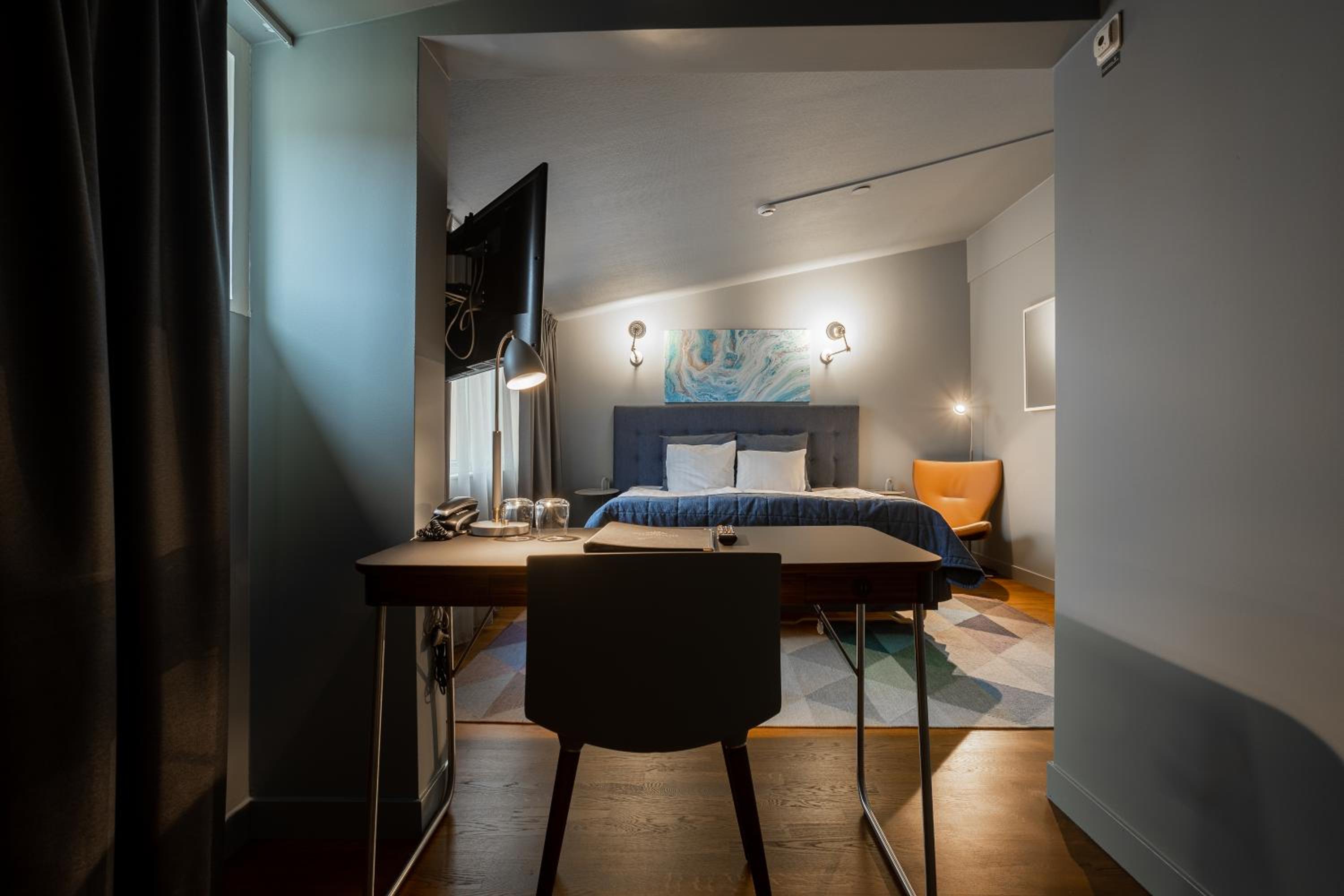 Standard Double Room - Photo 24