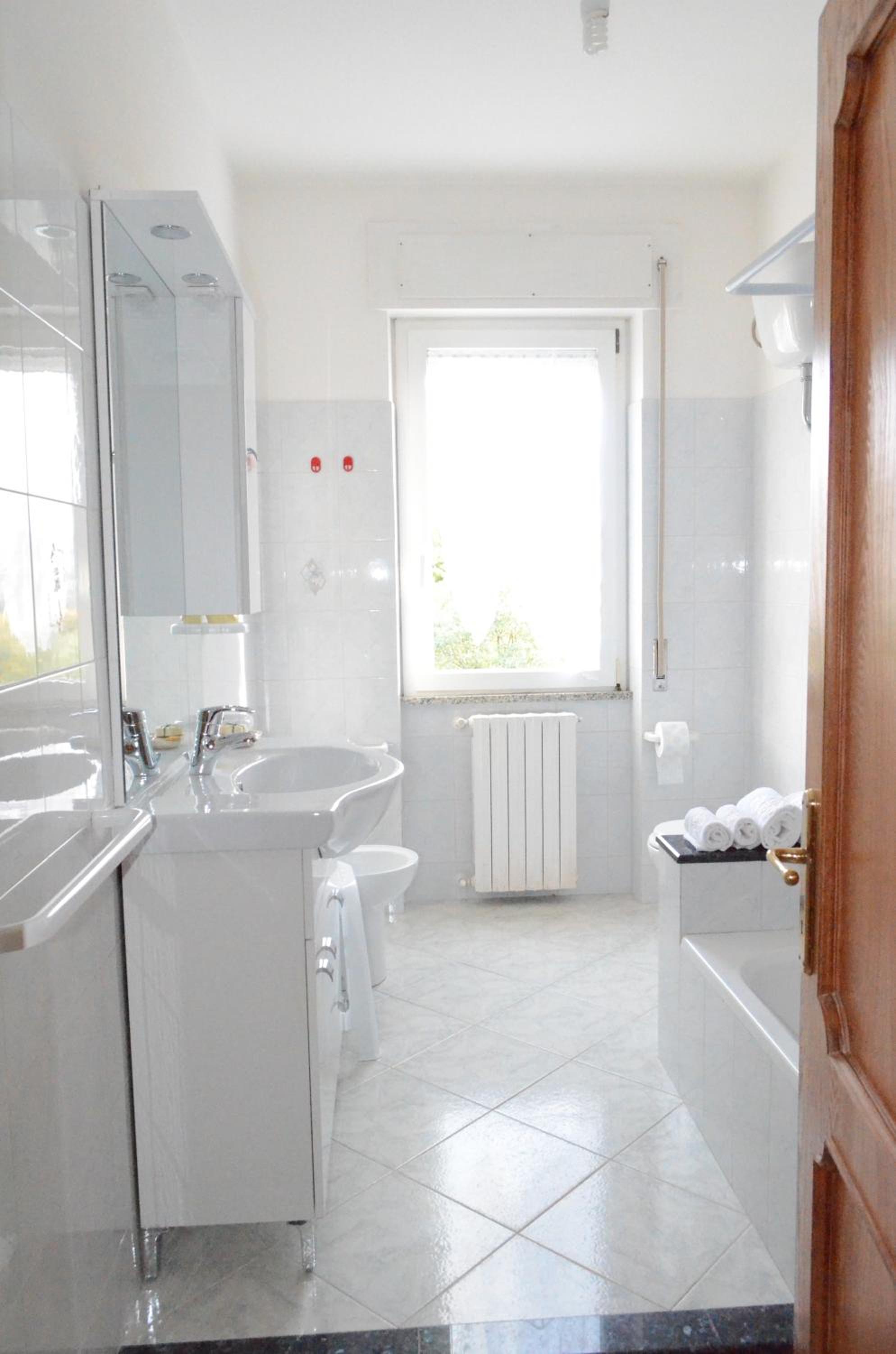 Two-Bedroom Apartment - Photo 29