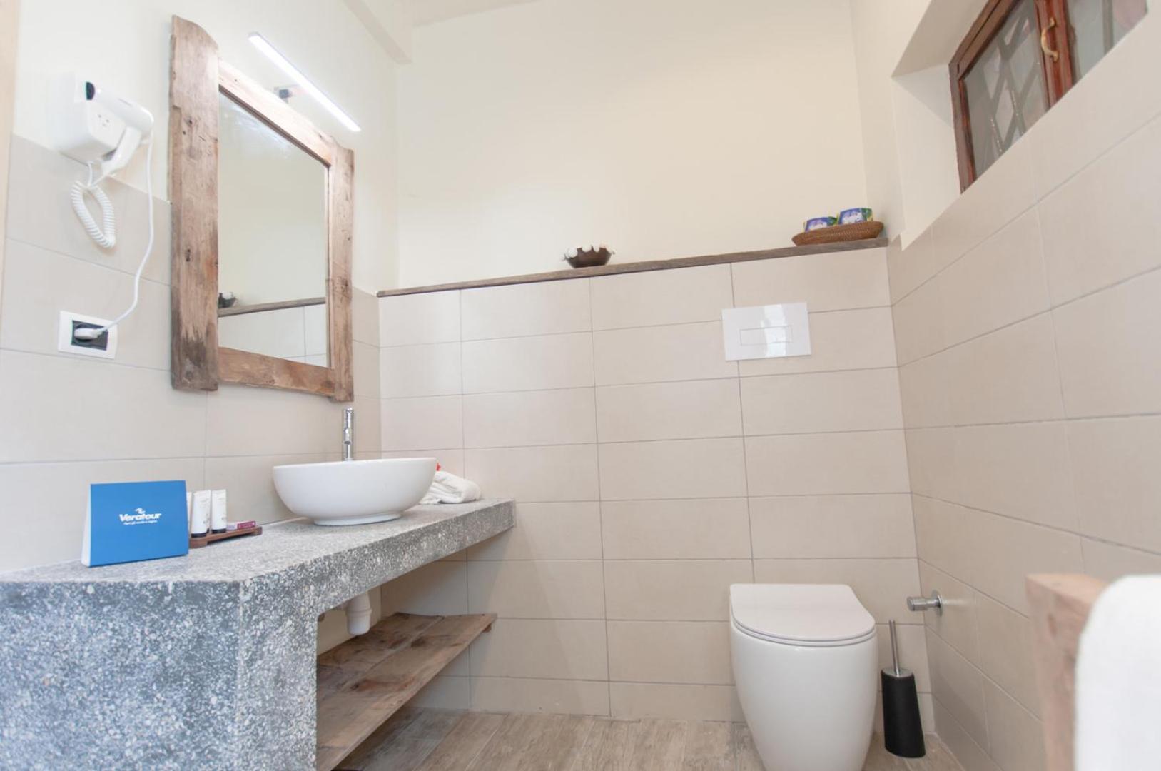 Standard Triple Room photo 2
