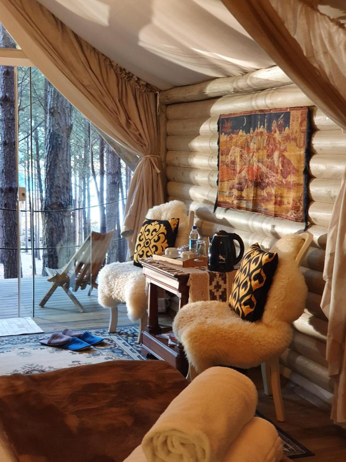 Master Glamping Tent With Hot Tub photo 3
