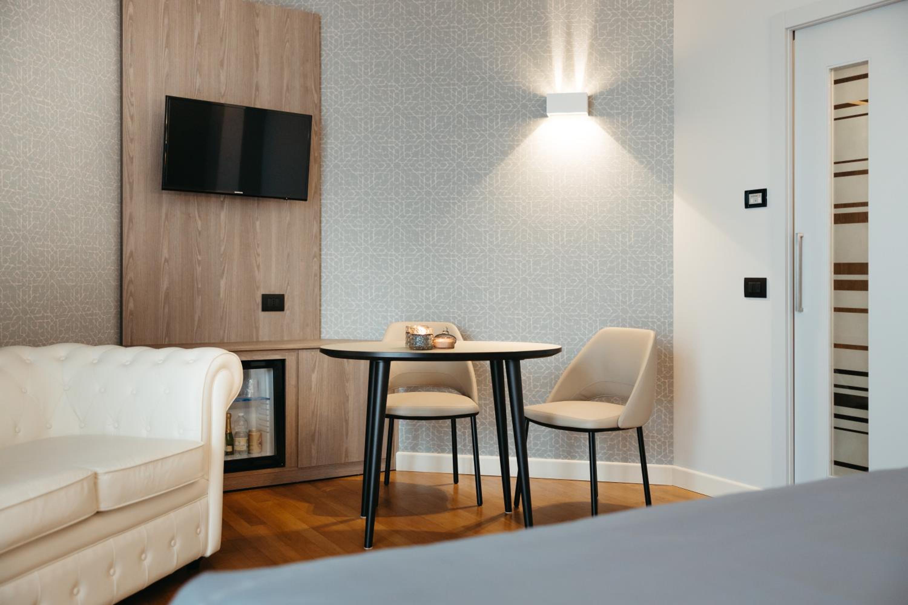 Superior Double Room - Photo 4