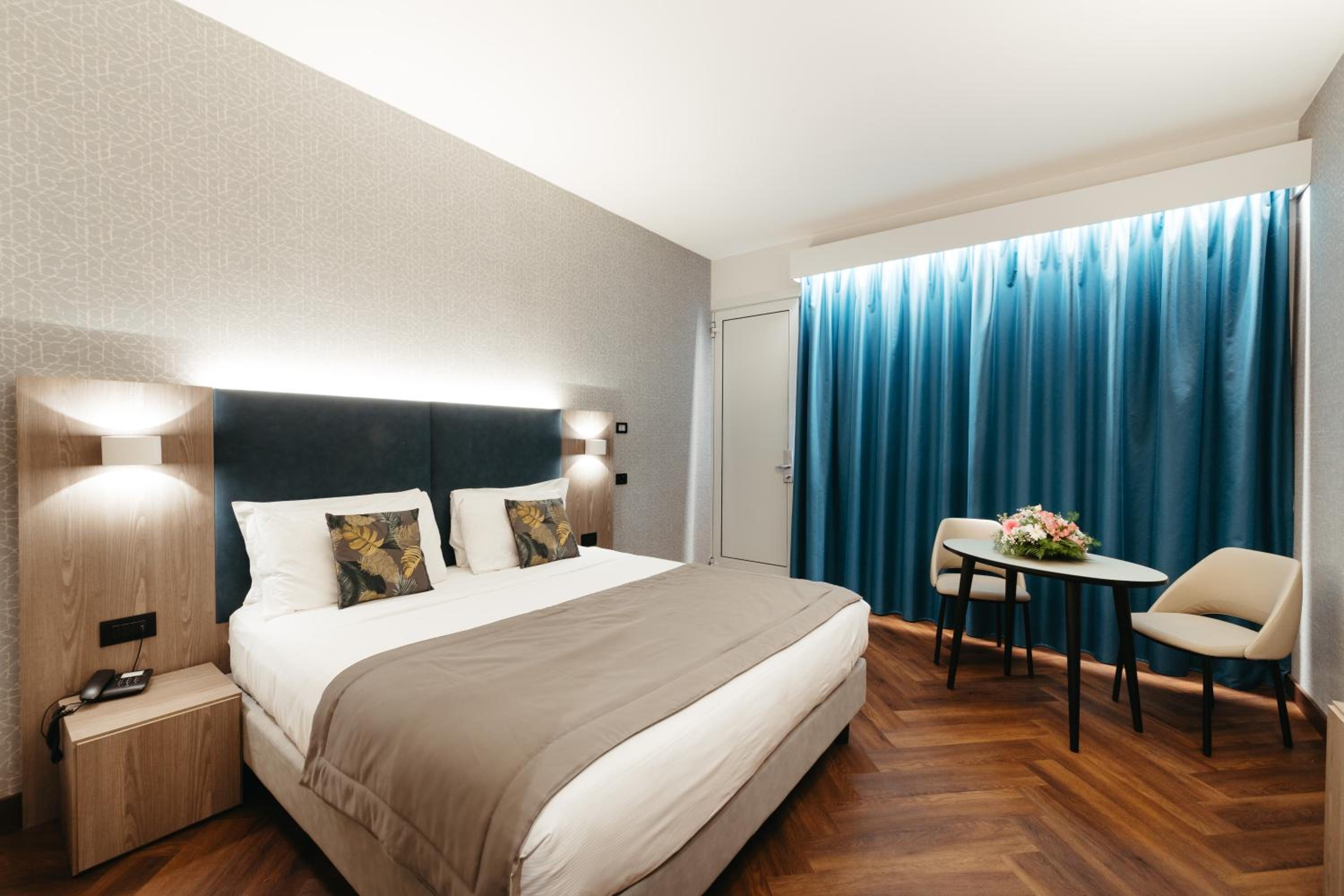 Double Room - Photo 1