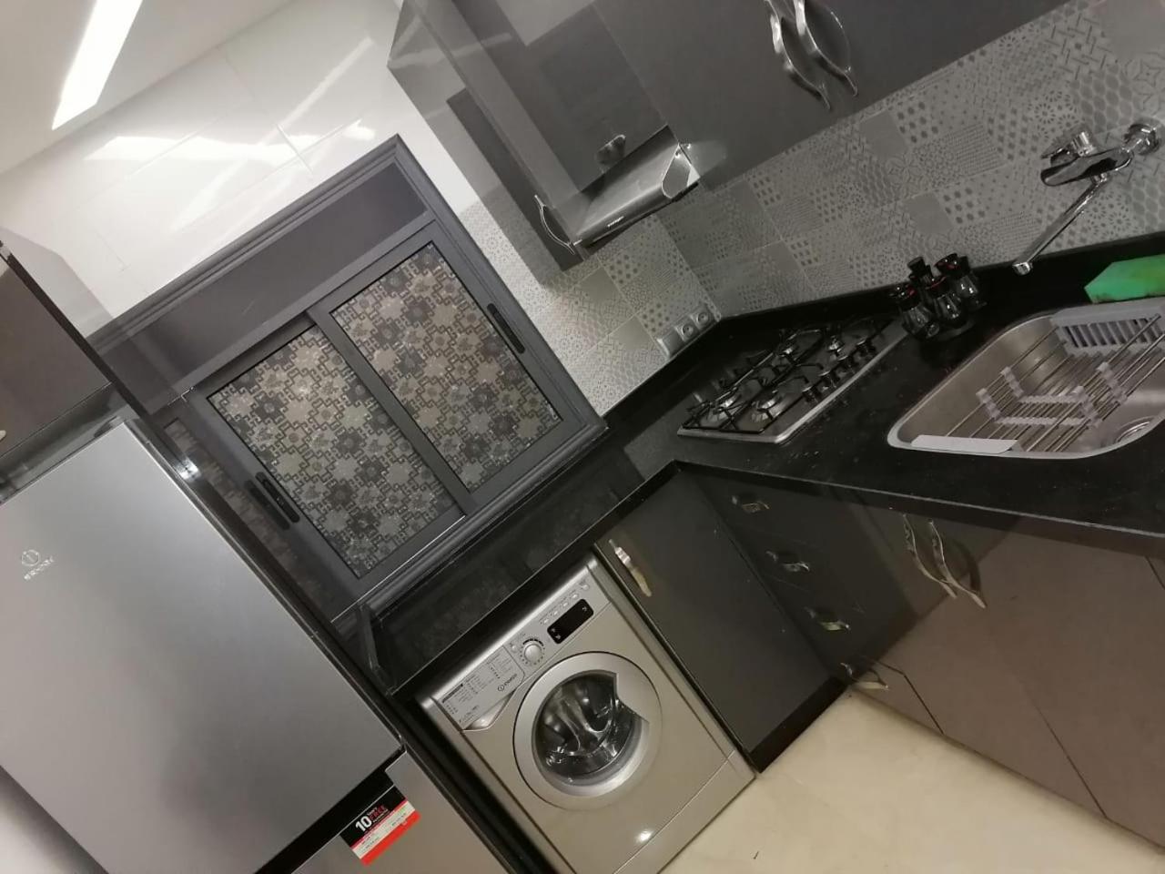 One-Bedroom Apartment - Photo 13
