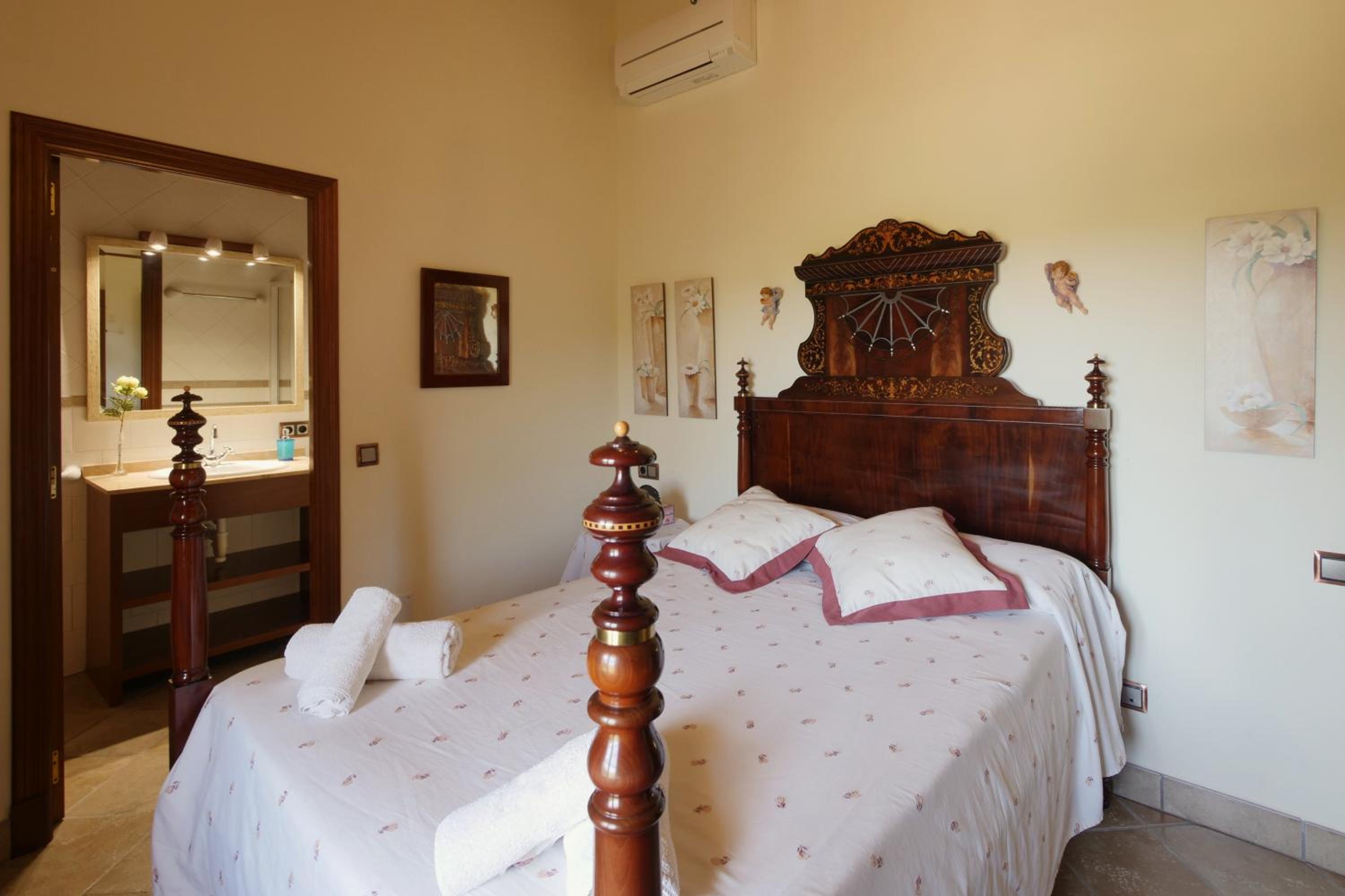 Casa de Seis Habitaciones