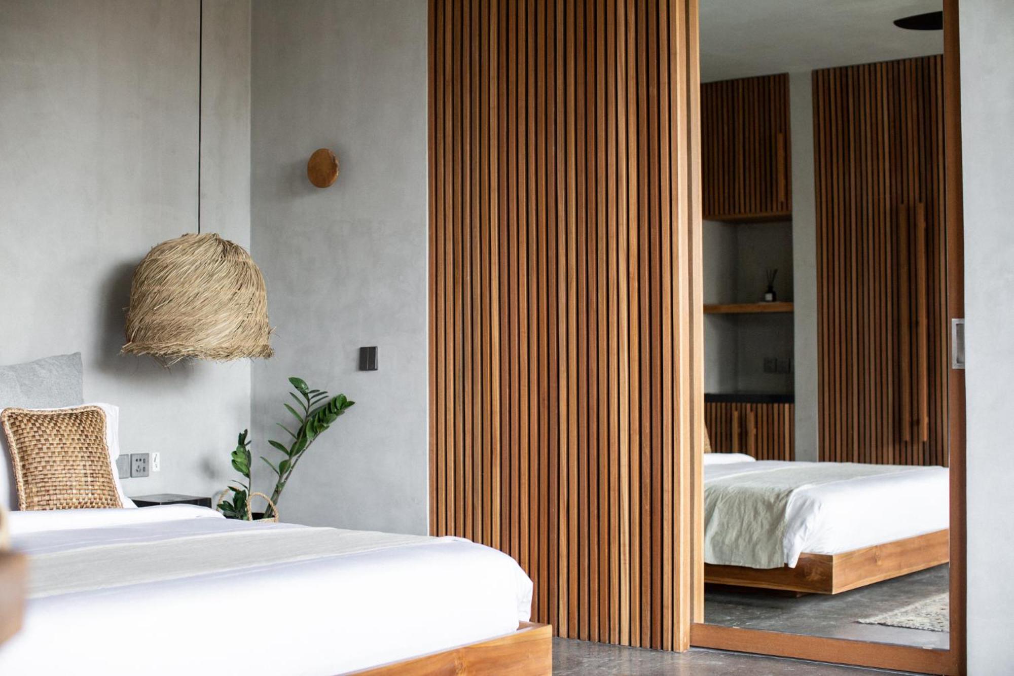 Suite with Pool View