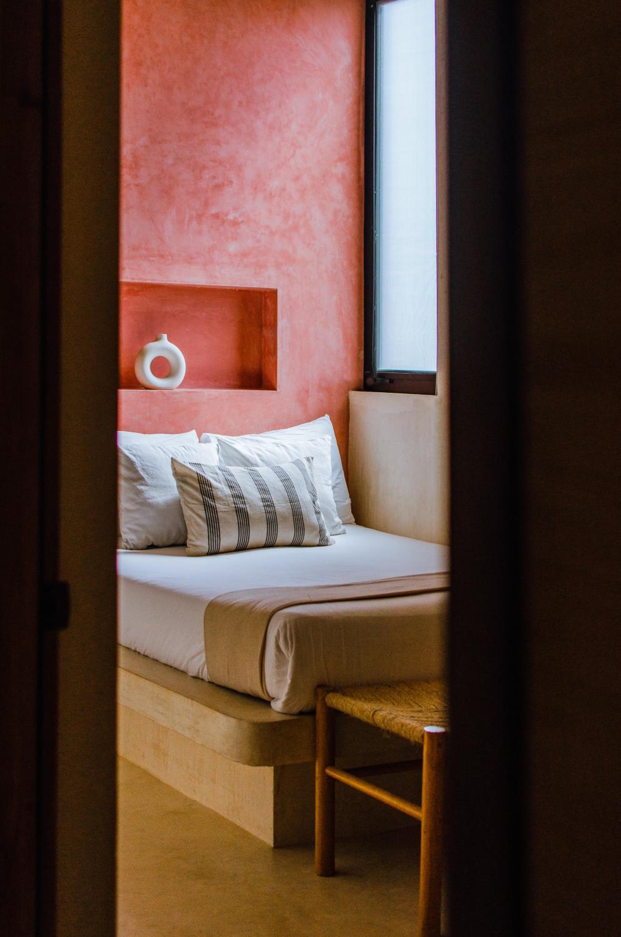 Small Double Room - Photo 6