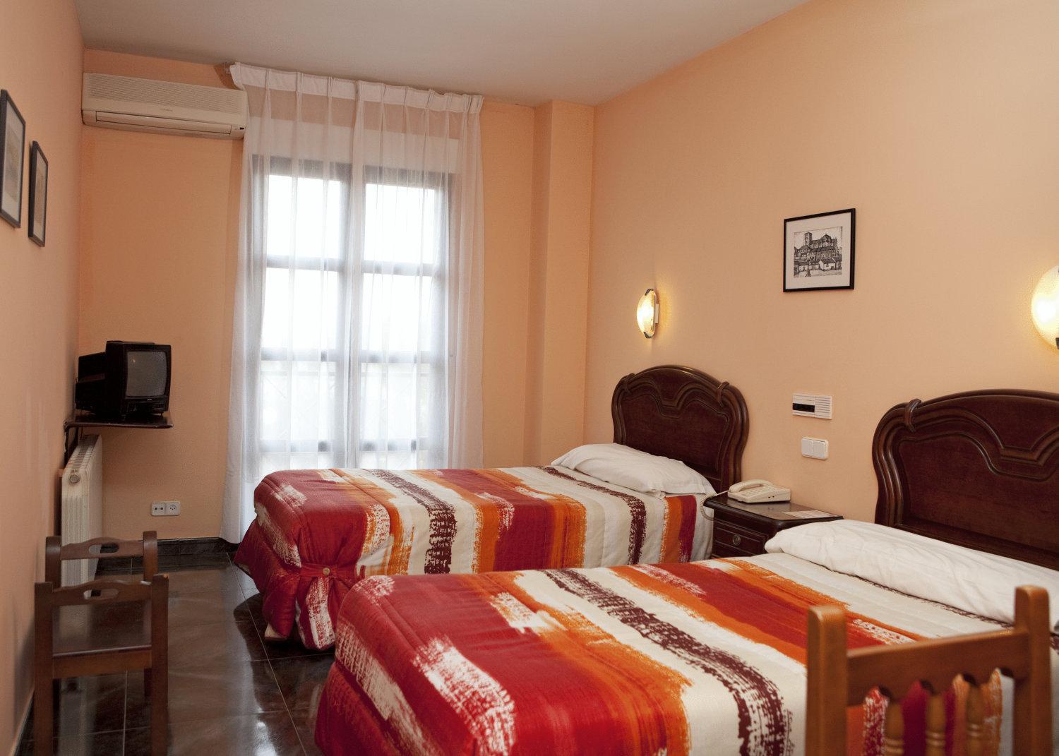Habitación Doble o con Dos Camas