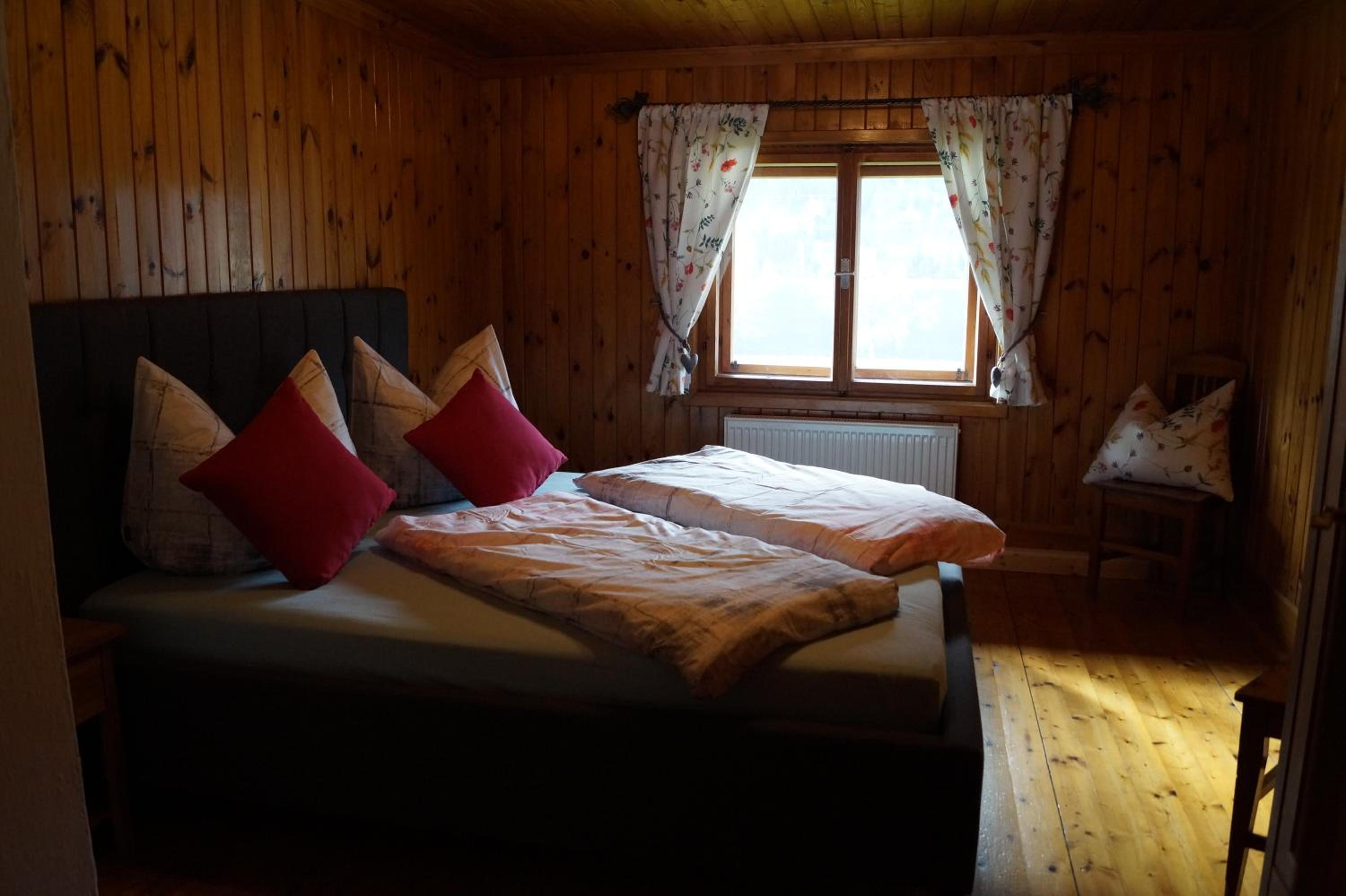 Three-Bedroom House photo 1