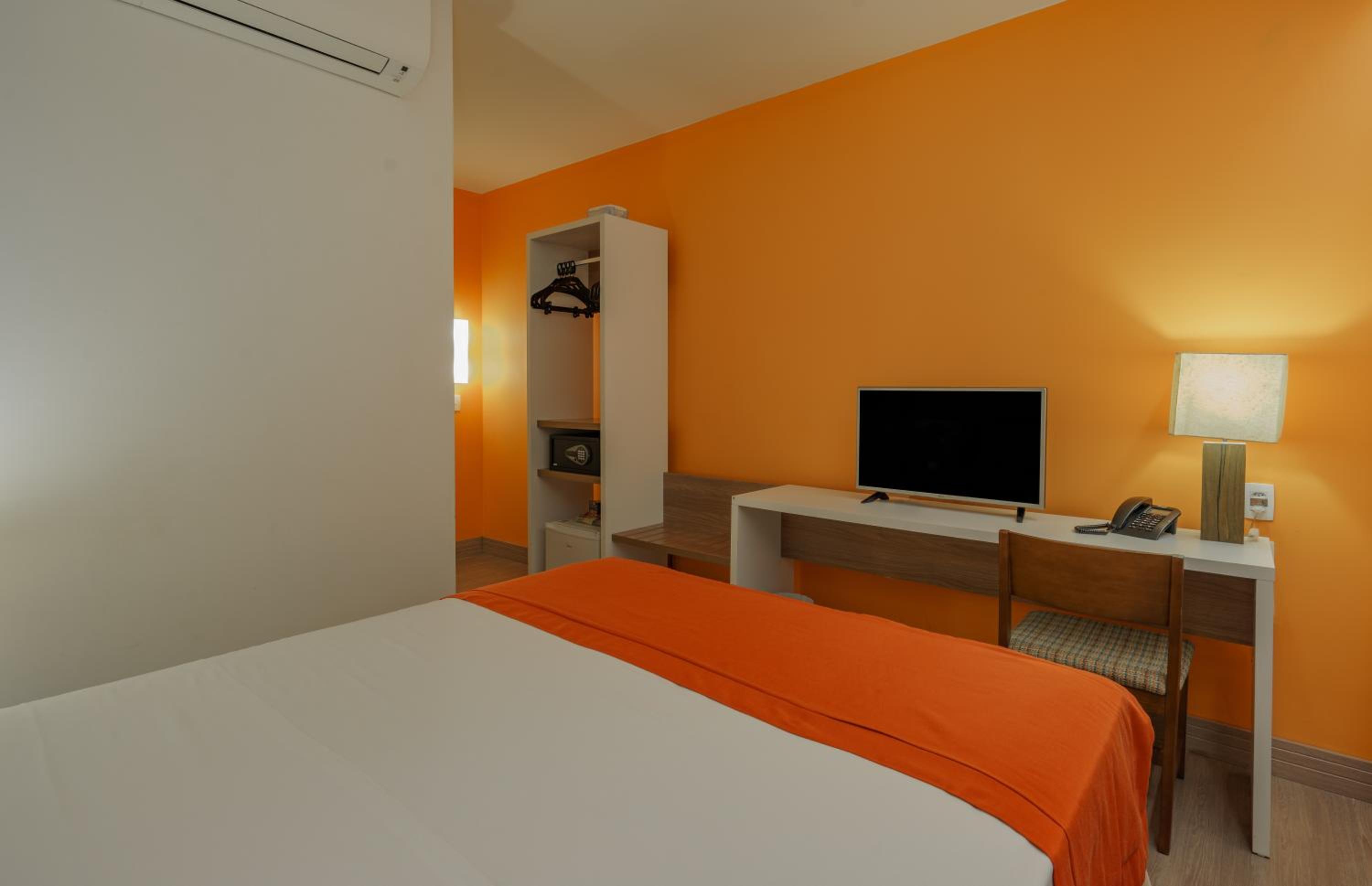 Standard Double Room photo 2