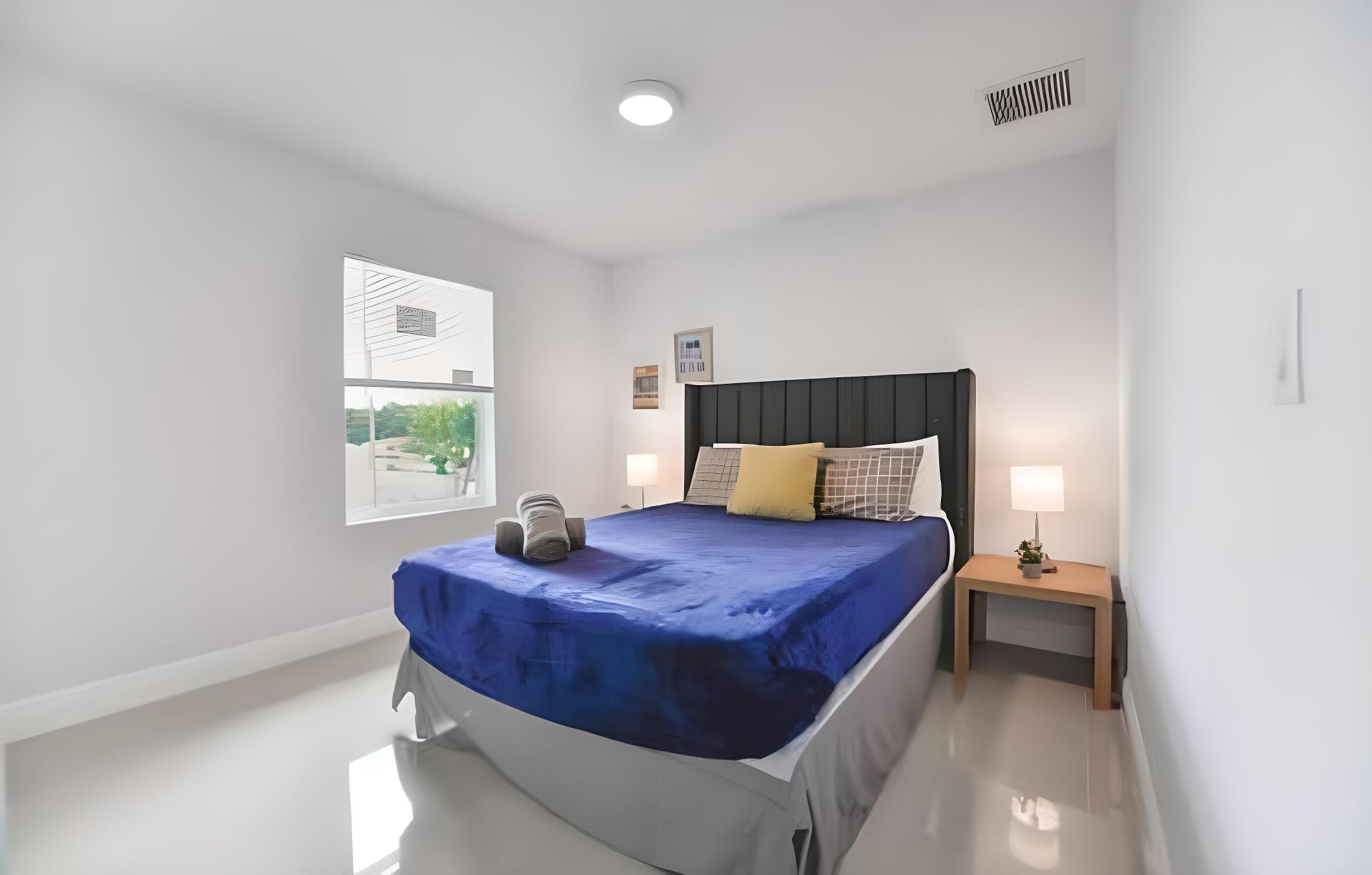 Three-Bedroom House photo 1
