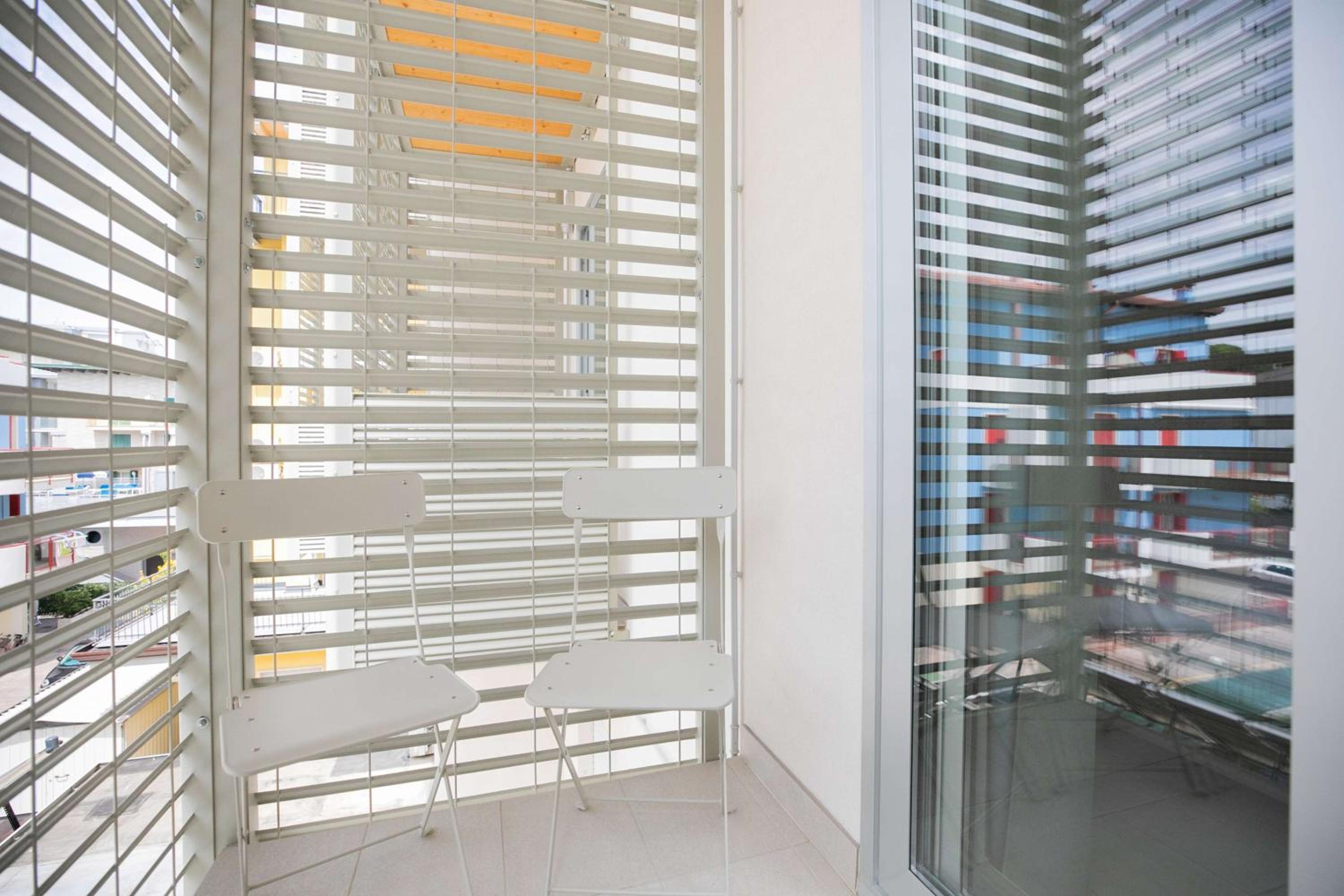 Superior Triple Room with Sea View photo 3
