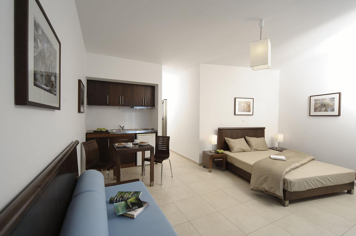 Family One-Bedroom Apartment - Photo 1