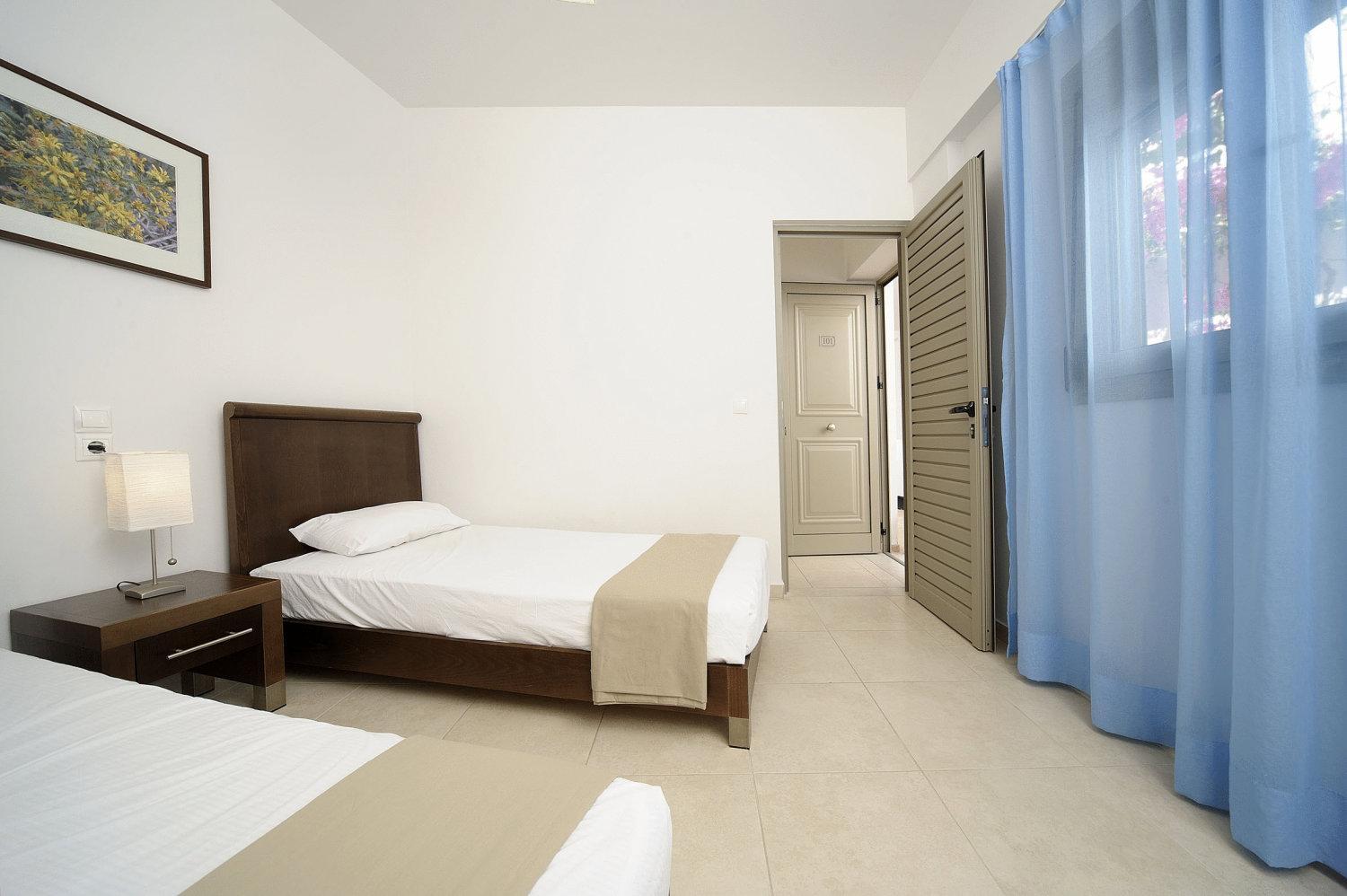 Family One-Bedroom Apartment - Photo 10