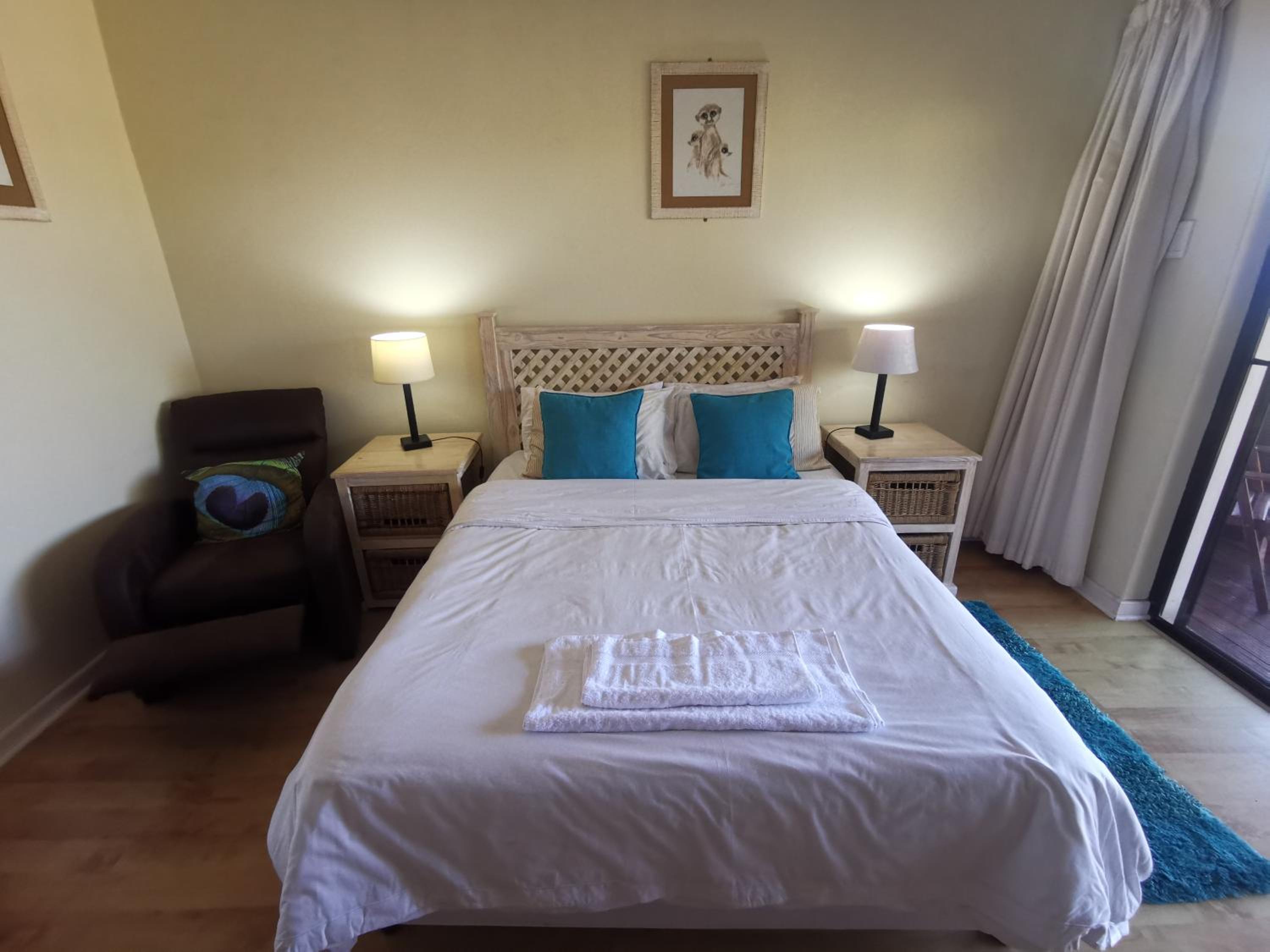 Deluxe Double Room with Balcony photo 3