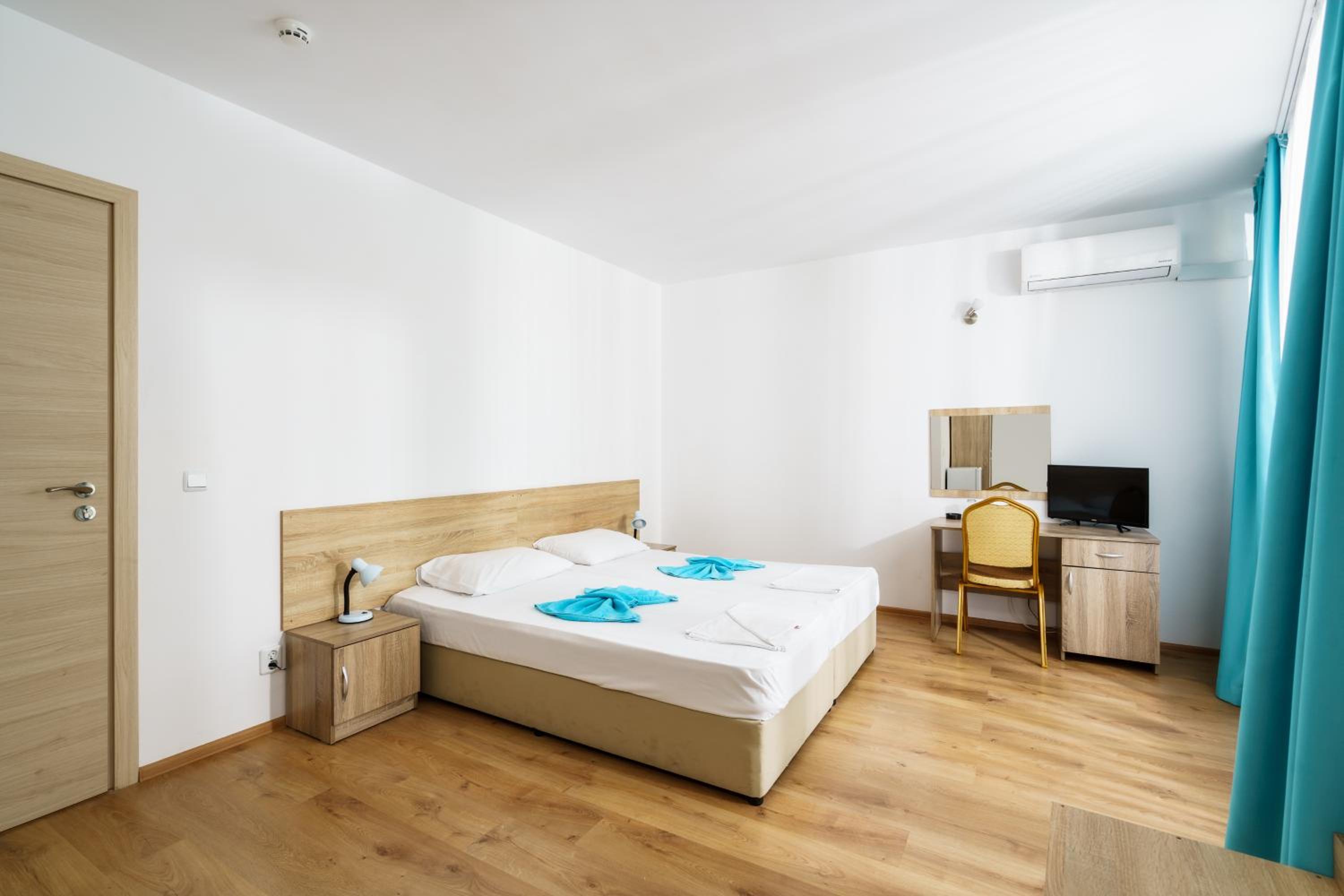 Standard Double Or Twin Room photo 1