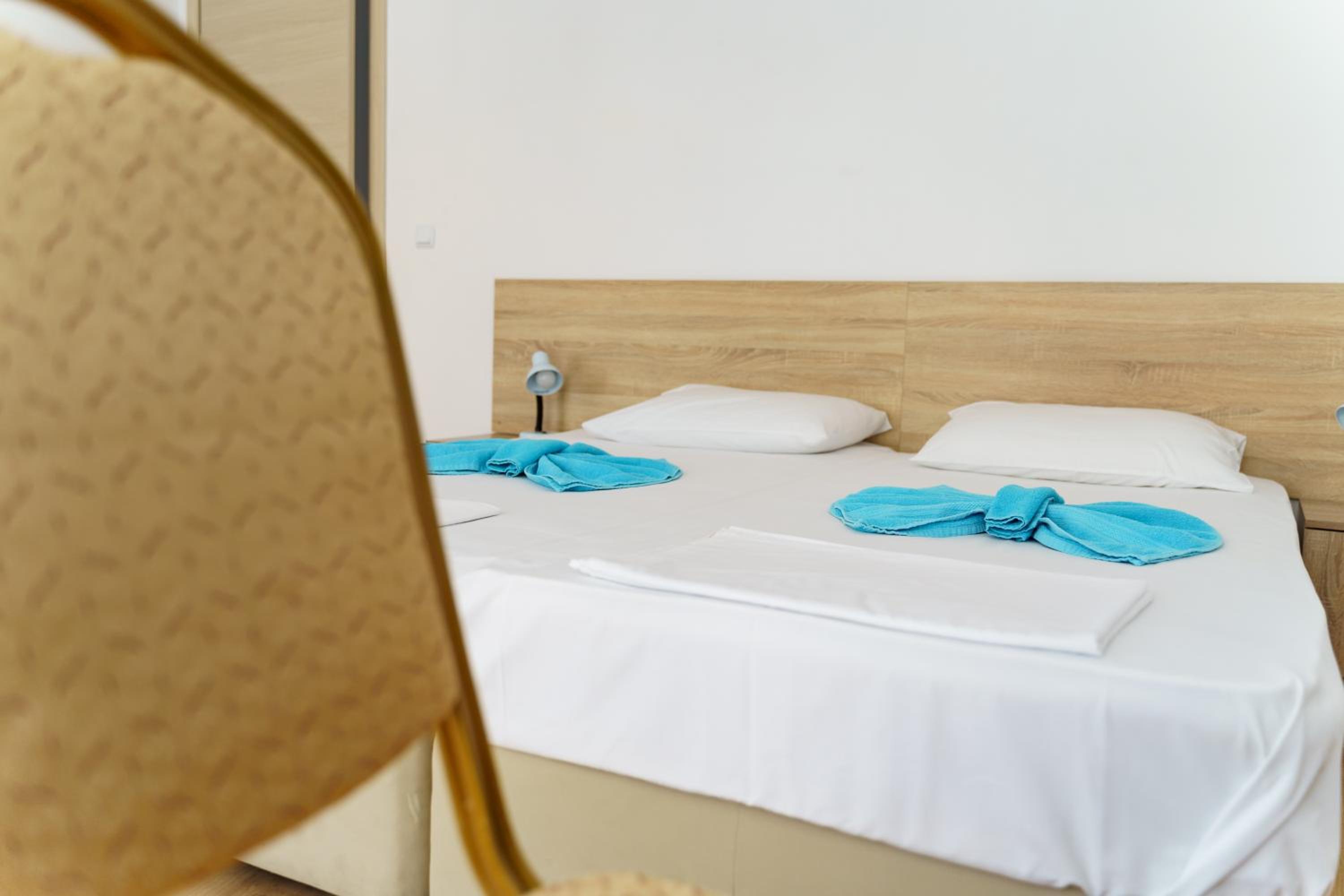 Standard Double Or Twin Room photo 2