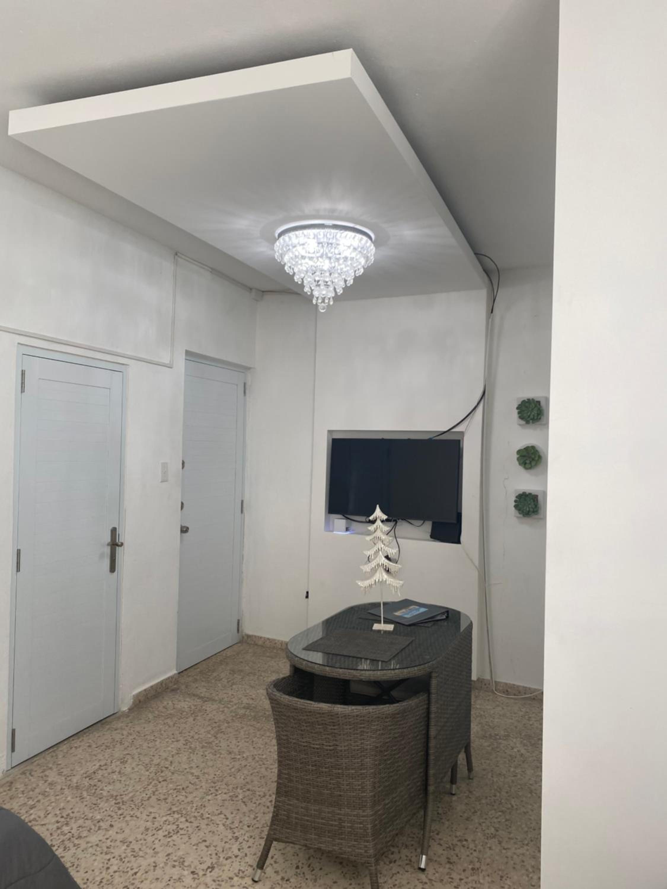 Studio Apartment photo 3
