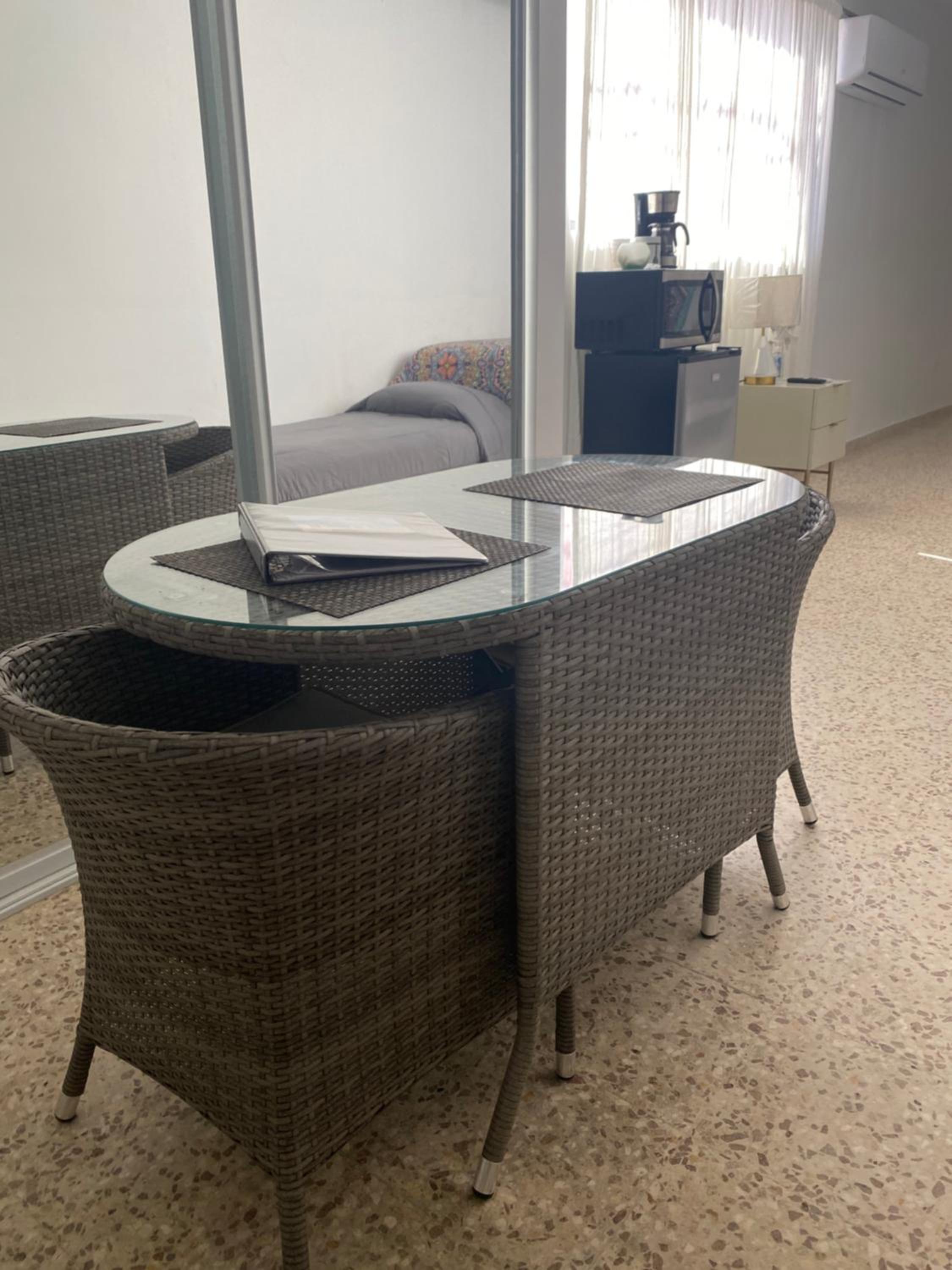 Studio Apartment photo 2
