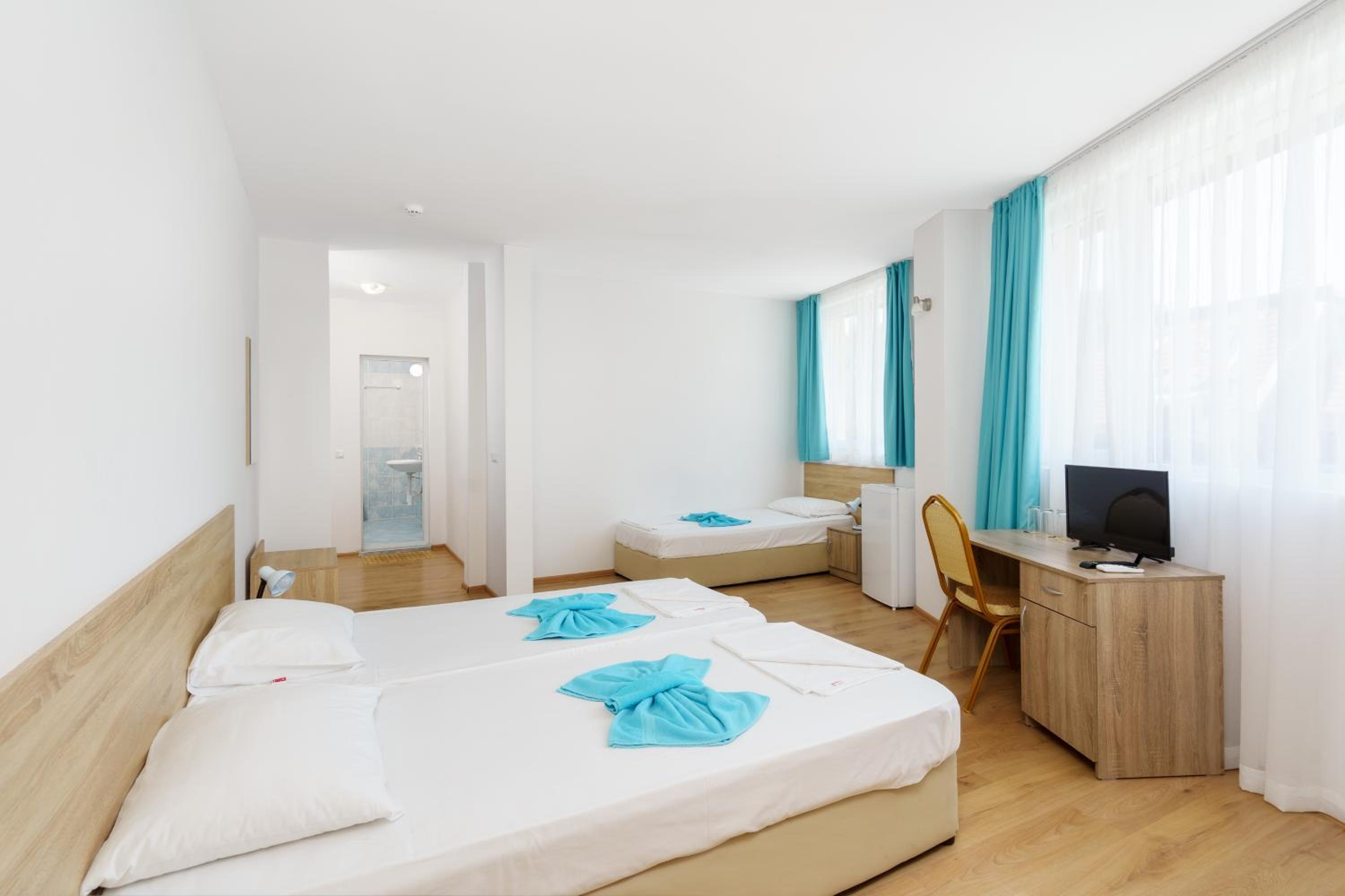 Triple Room With Balcony photo 1