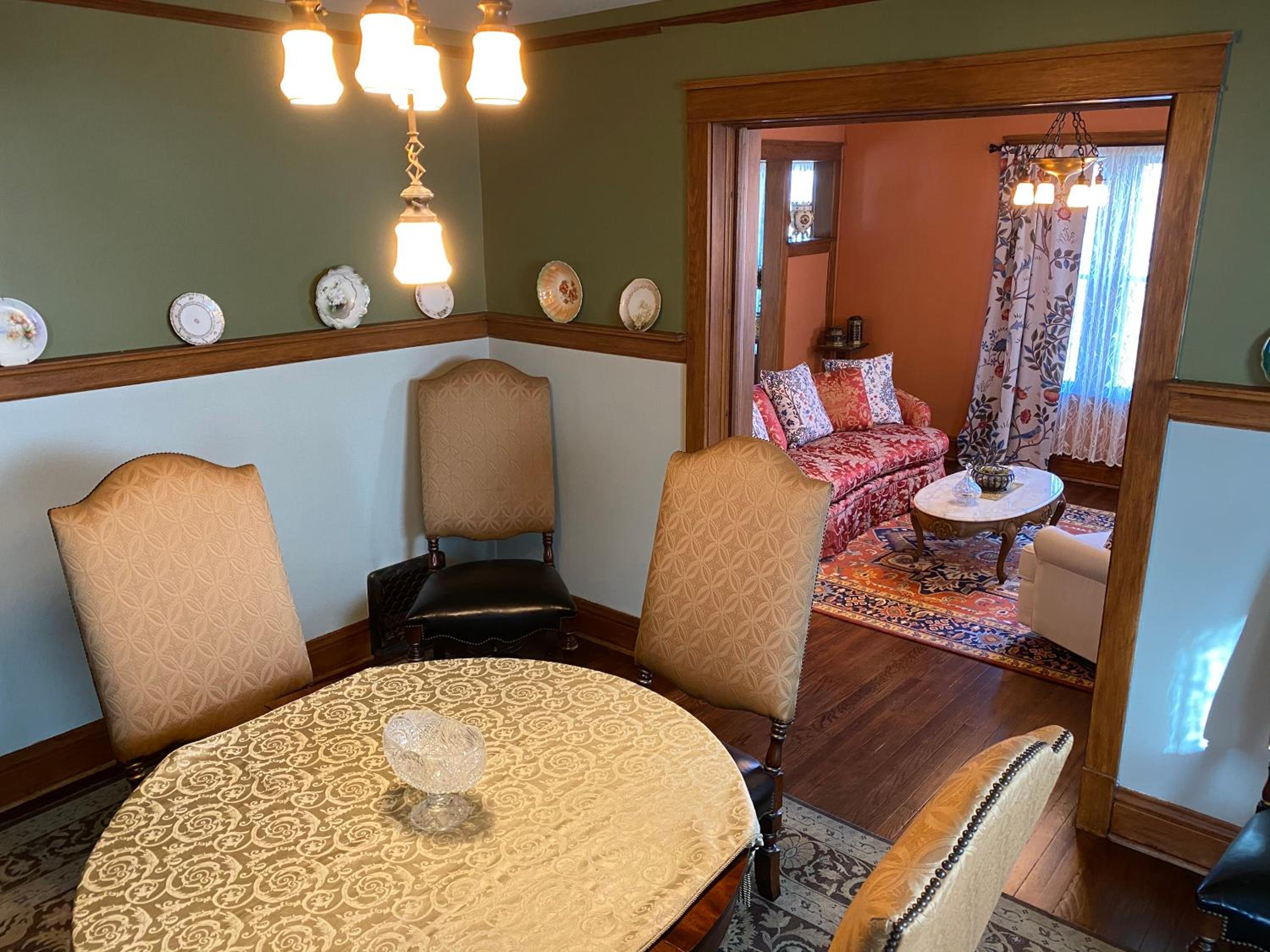 Two-Bedroom Apartment - Photo 34