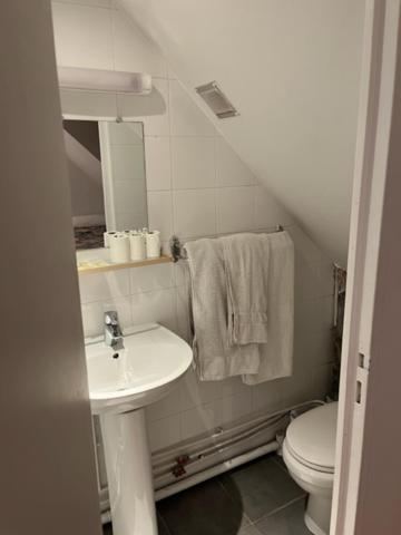 Quadruple Room with Bathroom photo 2