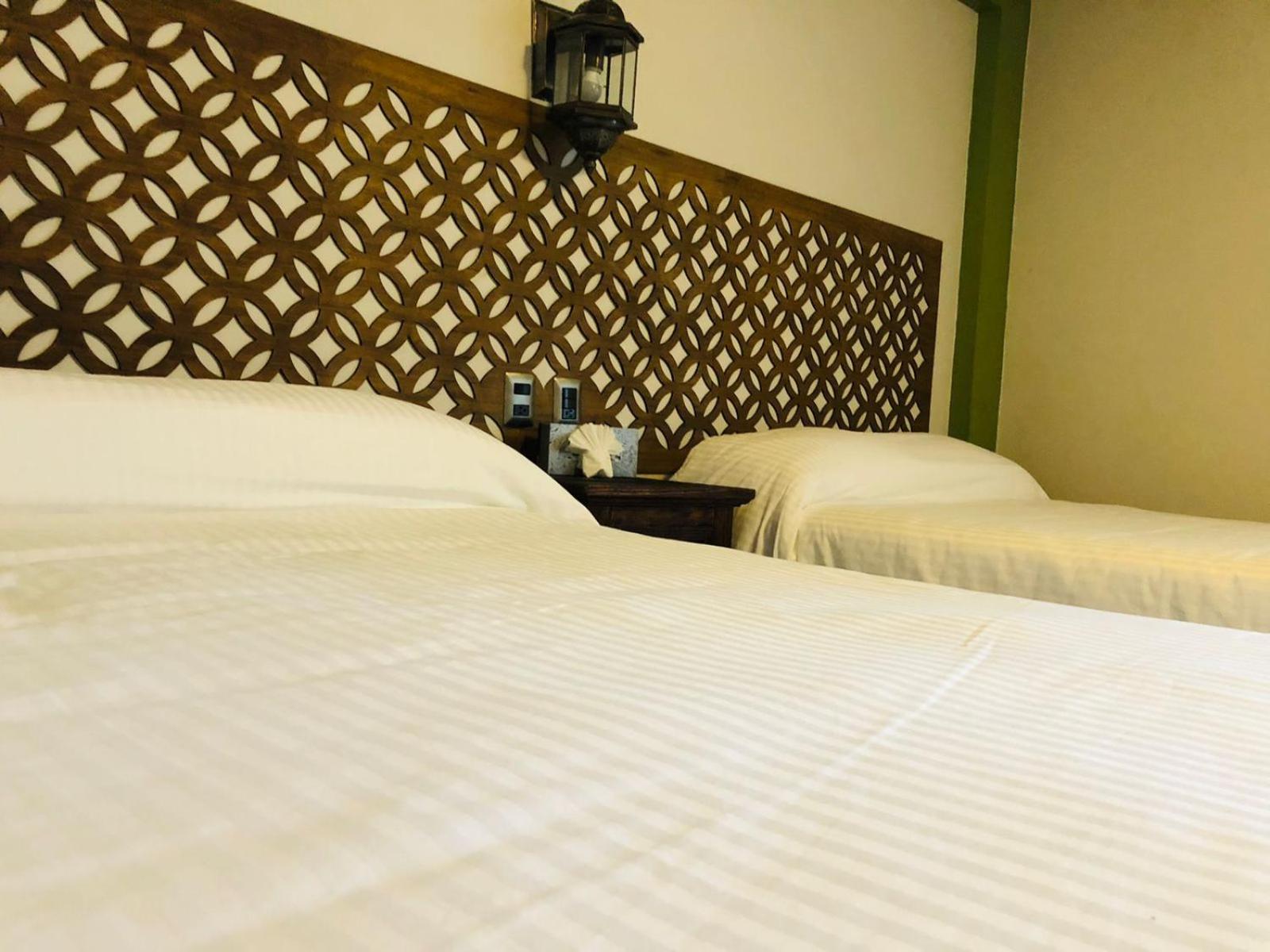 Double Room - Photo 9