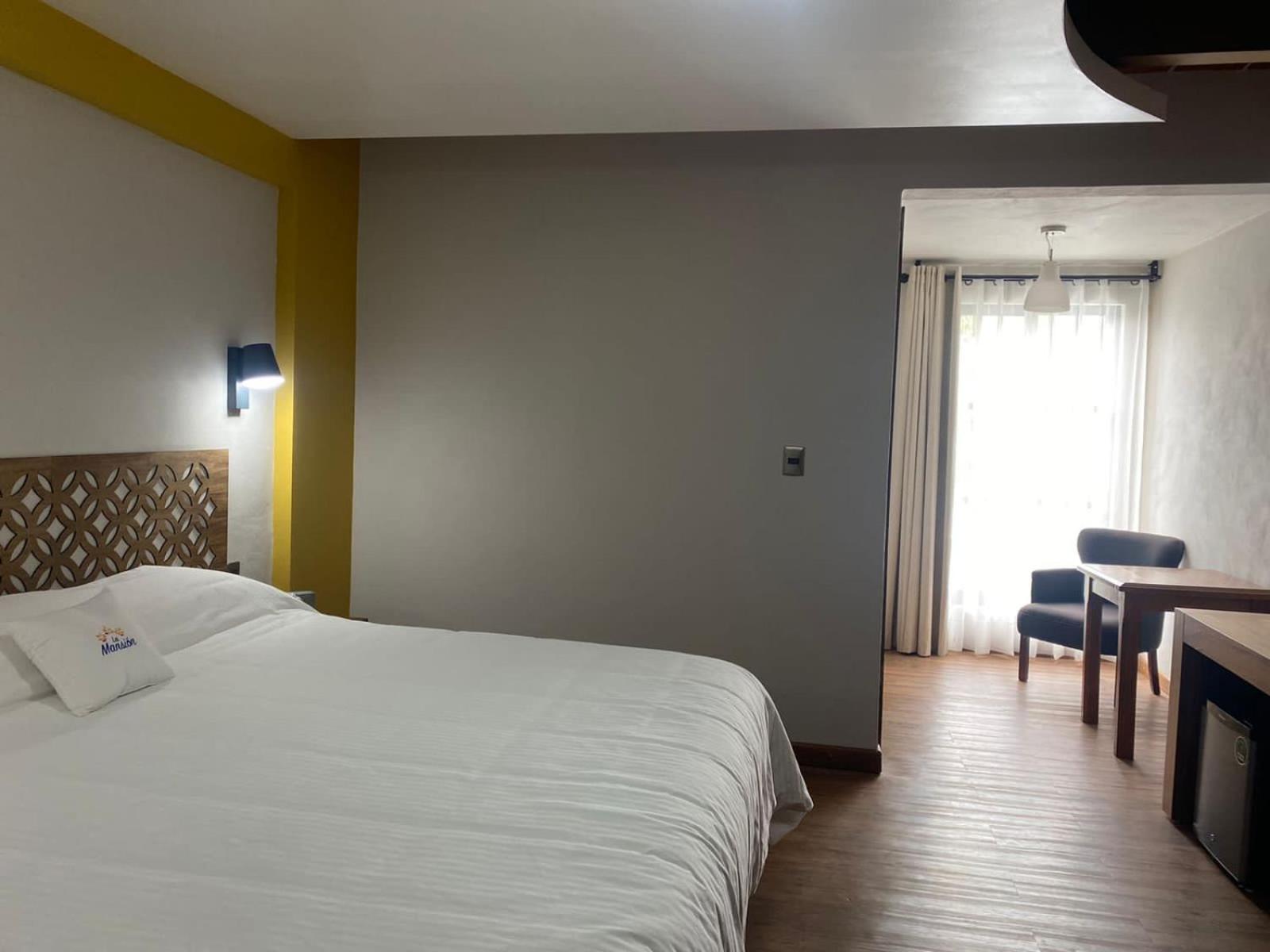 Double Room - Photo 8