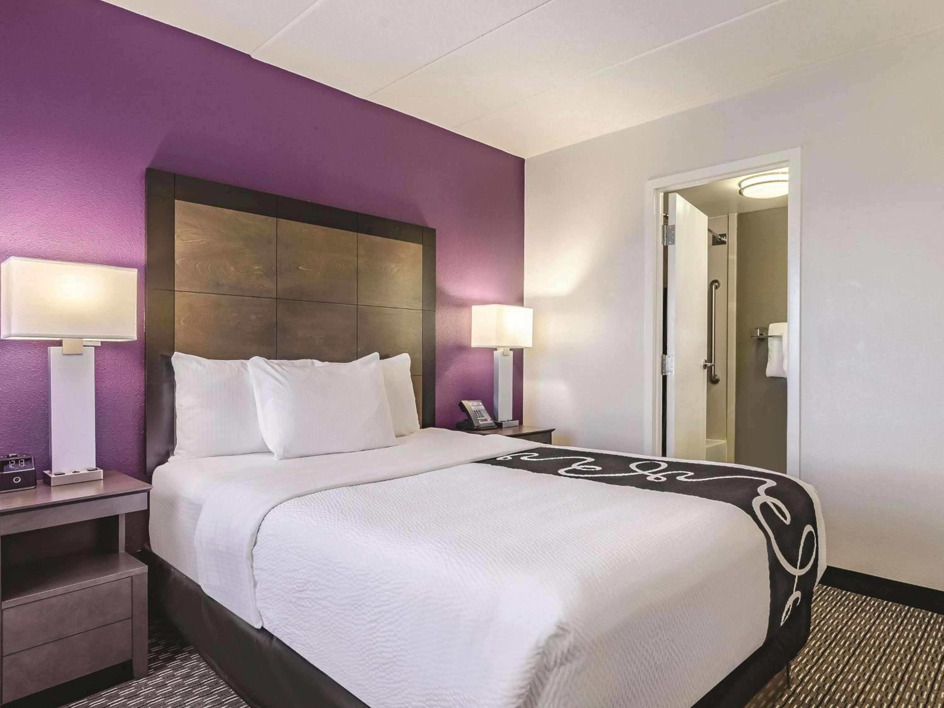 Queen Room - Photo 1