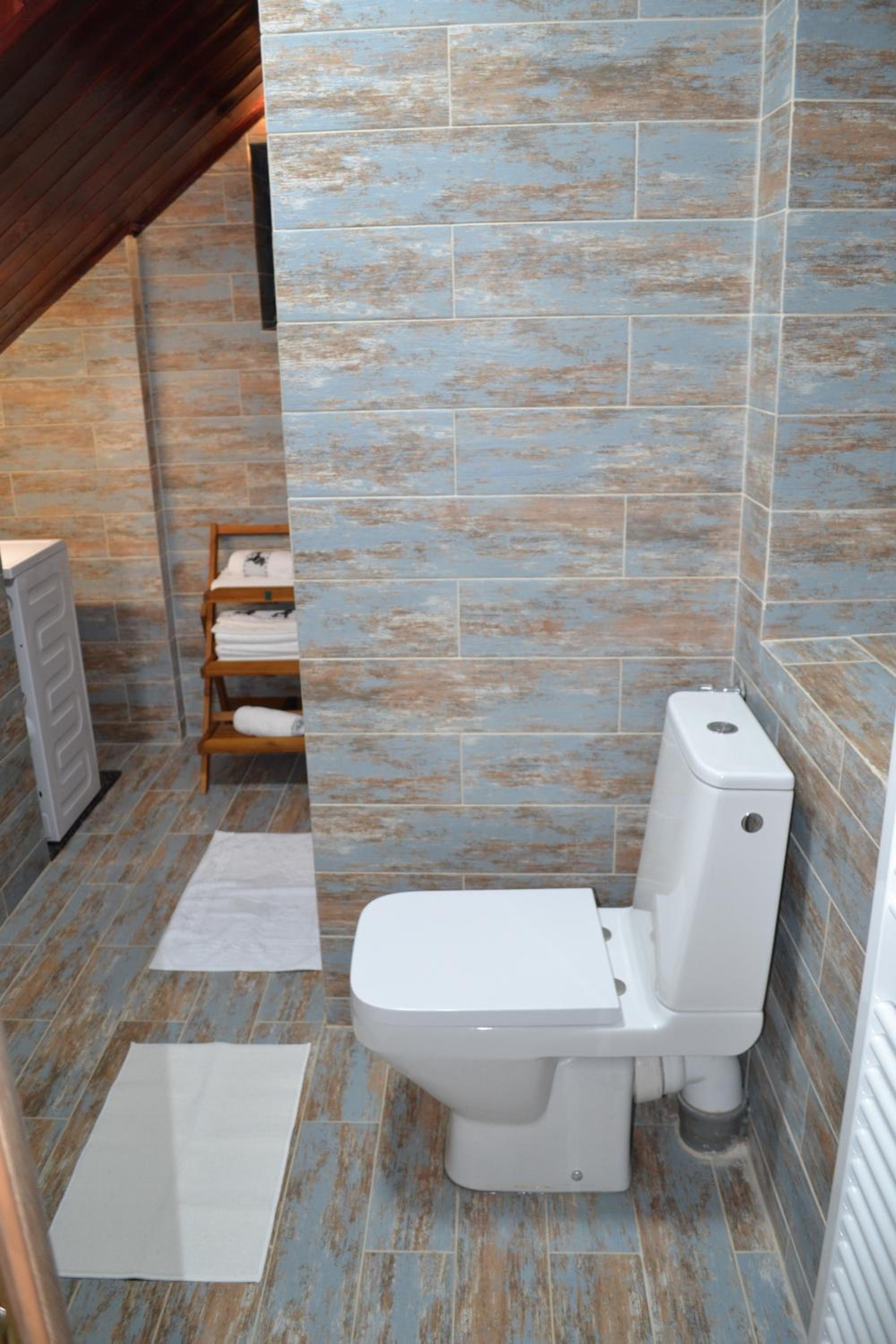 Studio Apartment - Photo 65