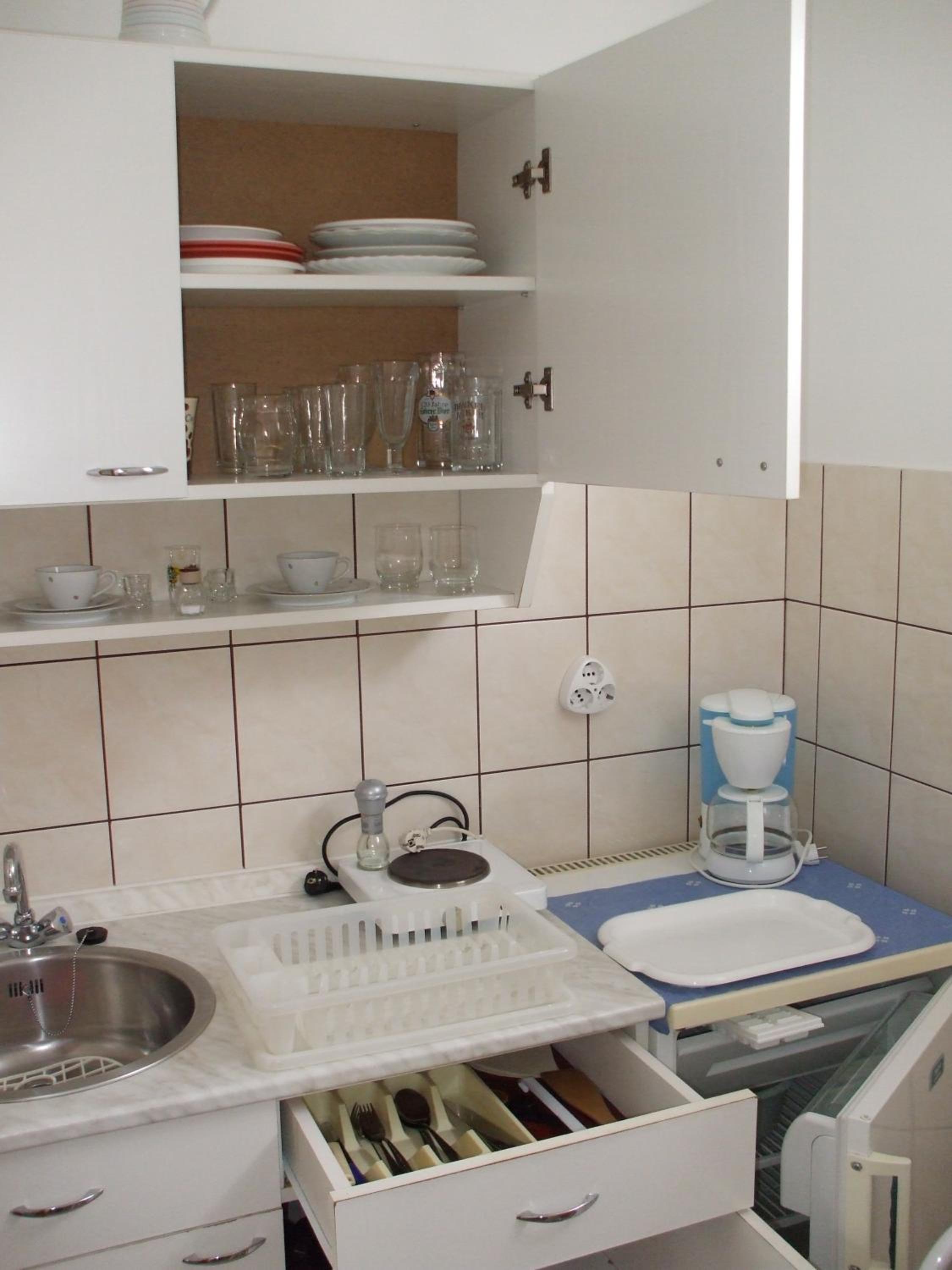Studio Apartment photo 3