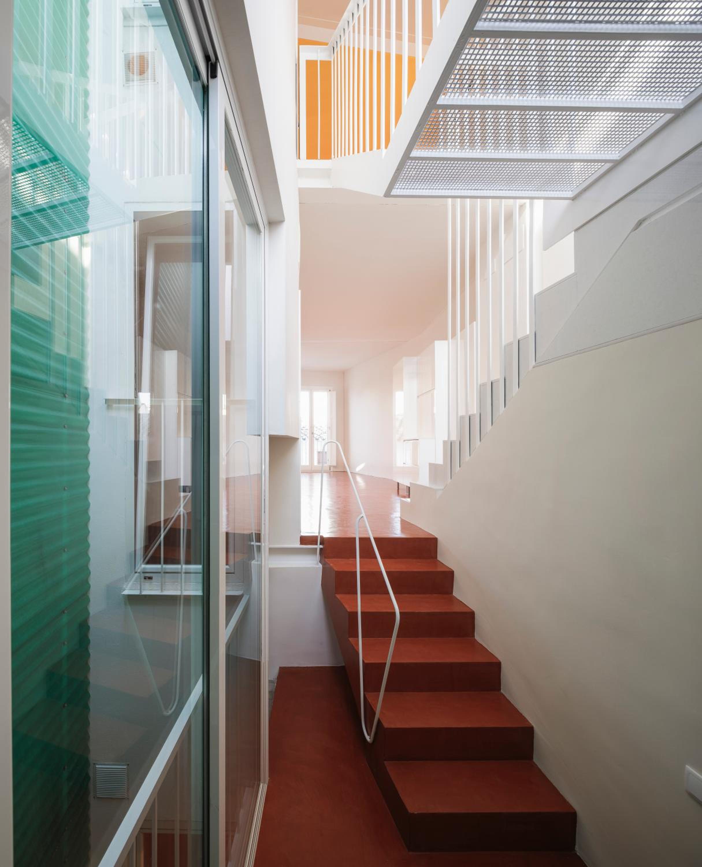 Duplex Apartment - Photo 7